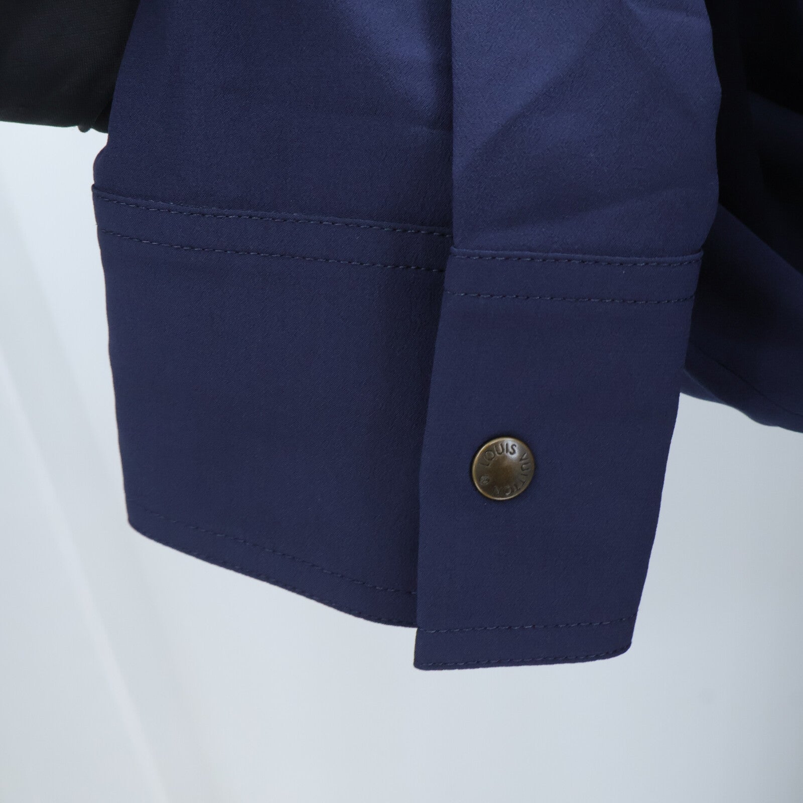 LOUIS VUITTON Long-Sleeved Epaulet Shirt連身裙