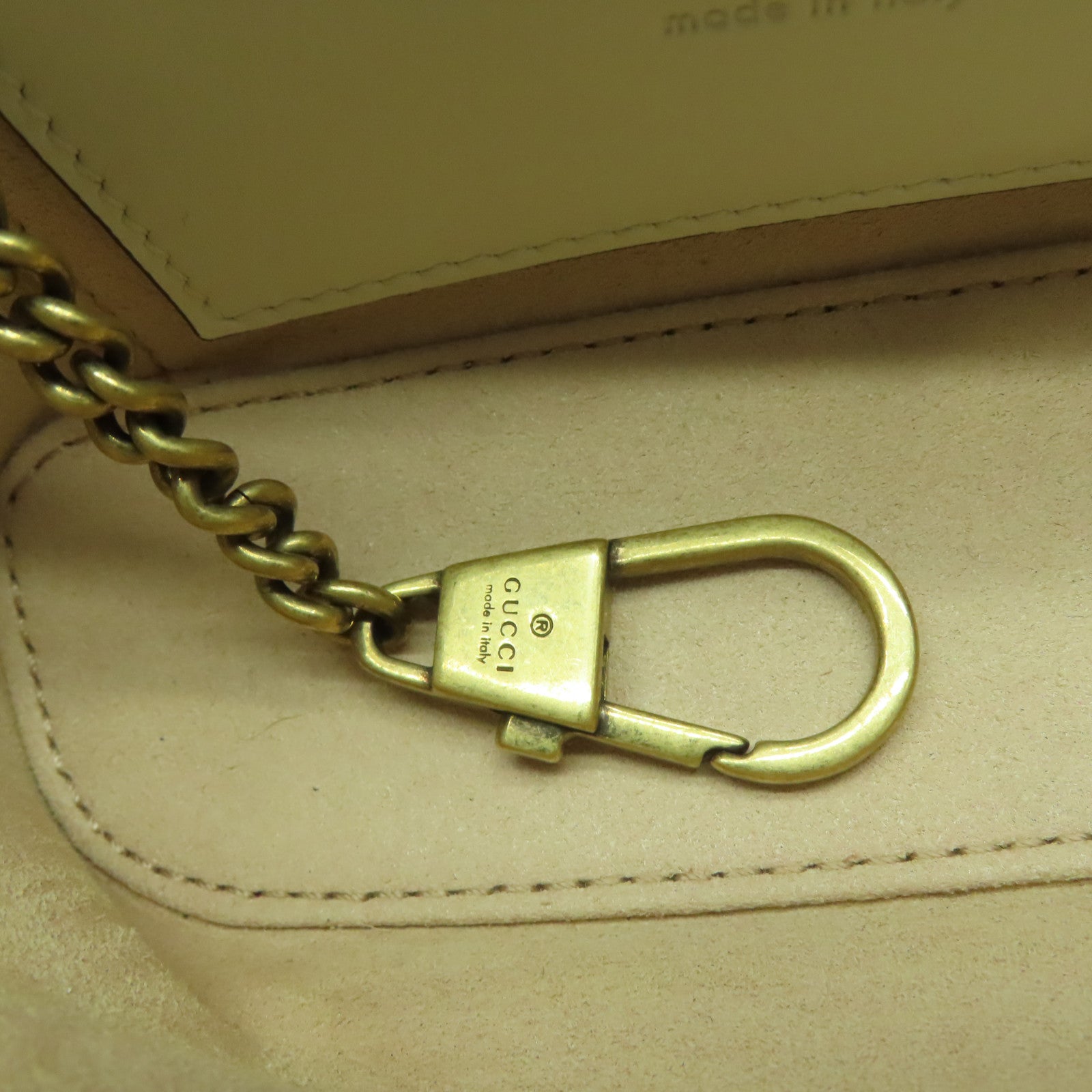 GUCCI 斜紋牛皮皮革Chain Shoulder Bag金扣鏈帶肩背袋白色