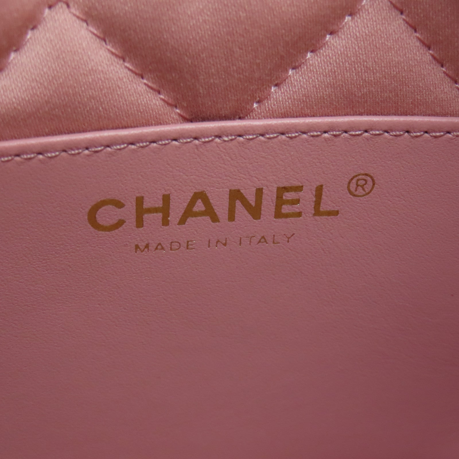 CHANEL 【激減優惠】菱格牛皮皮革Mini C22金扣鏈帶肩背袋粉紅色