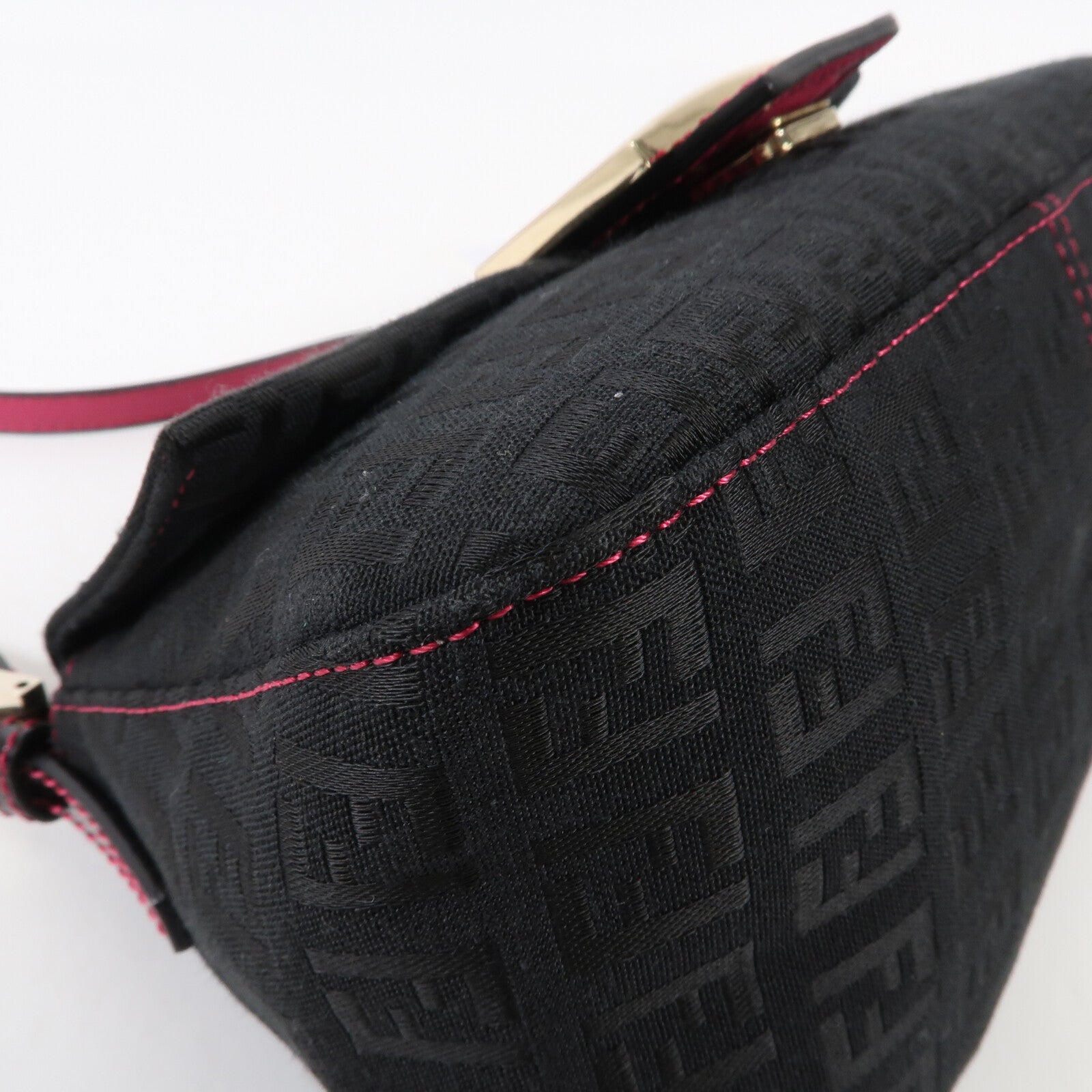 FENDI 帆布Hand Bag金扣手挽袋