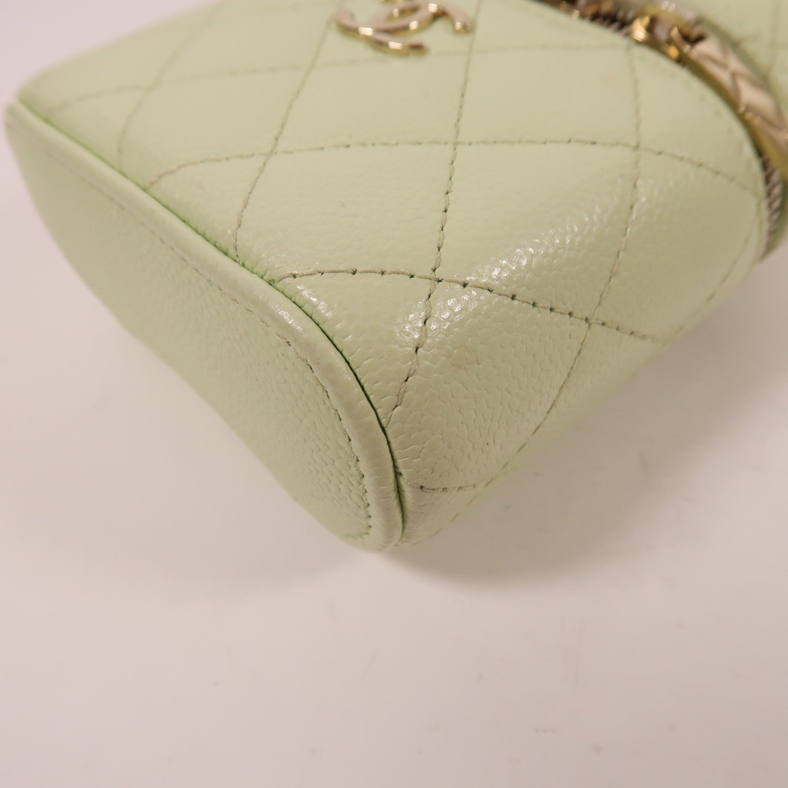 CHANEL 牛皮皮革Chain Shoulder金扣鏈帶肩背袋