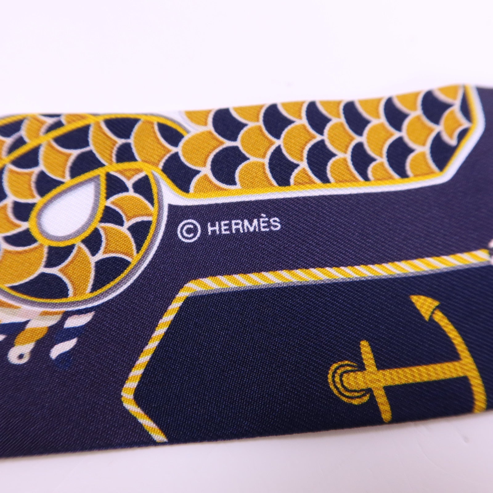 HERMES 絲質Twilly絲巾