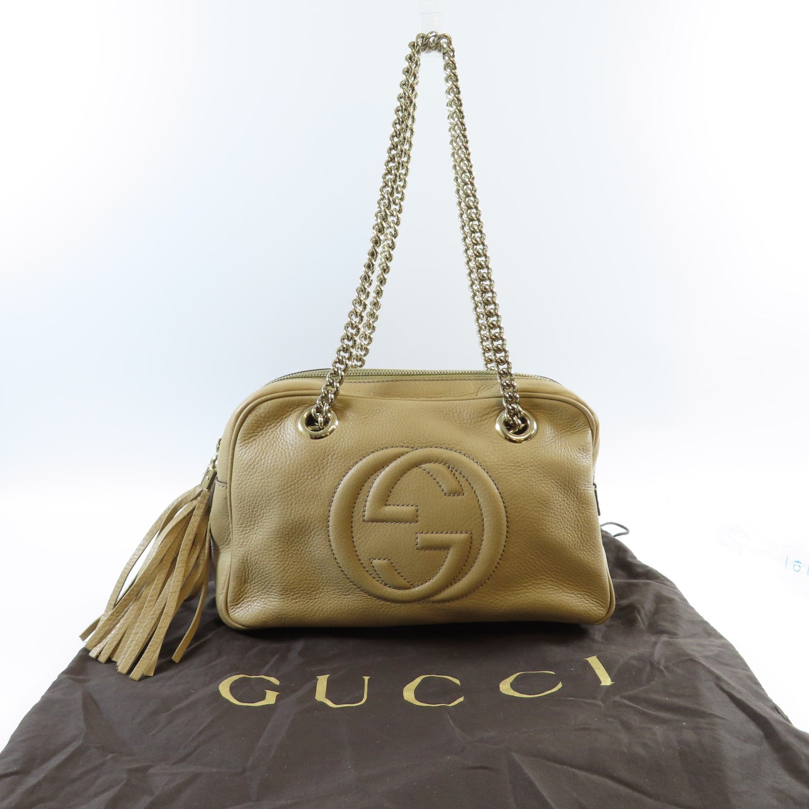 GUCCI 【激減優惠】牛皮皮革Soho Chain Shoulder Bag銀扣肩背袋米色
