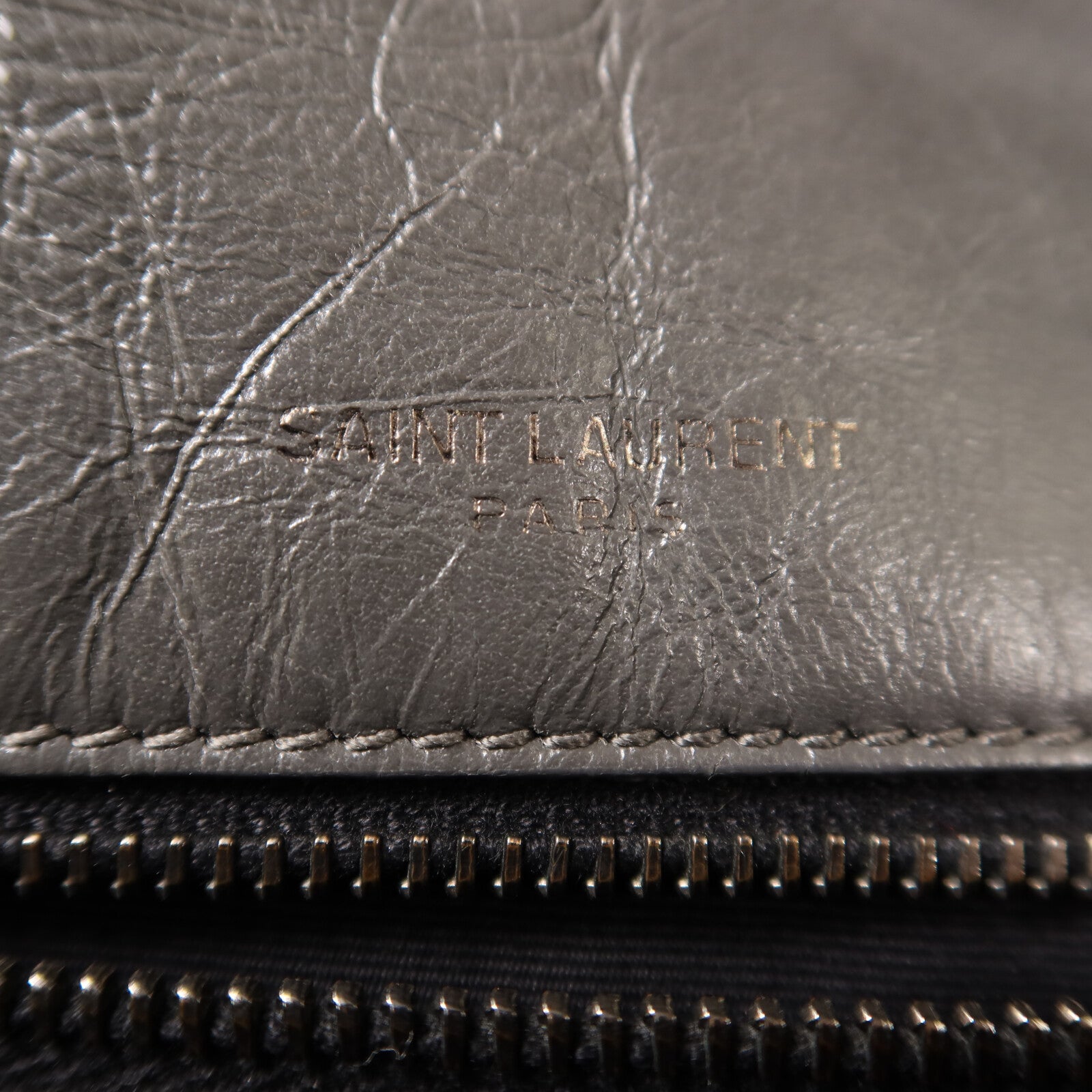 SAINT LAURENT 牛皮皮革Niki Medium鏈帶肩背袋