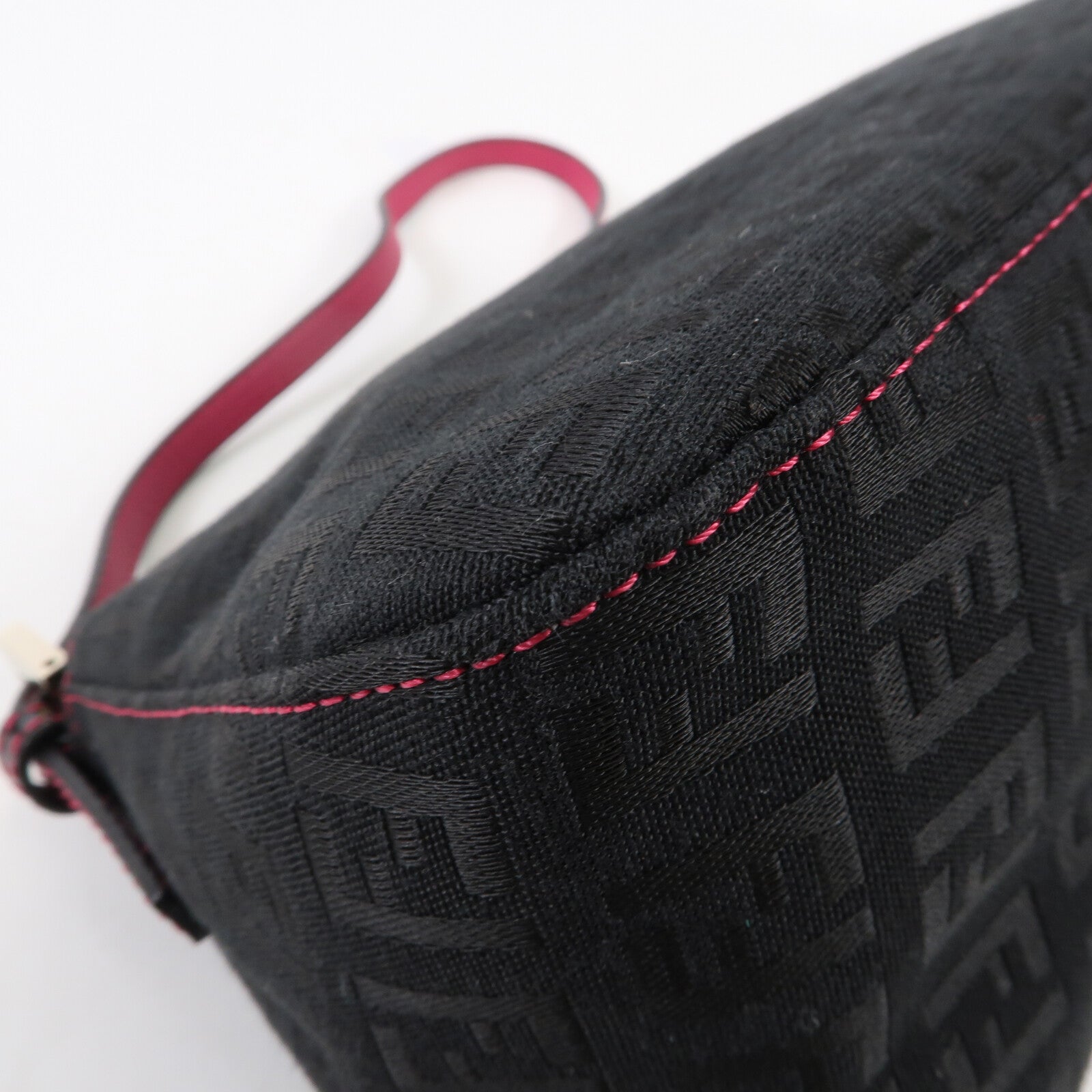 FENDI 帆布Hand Bag金扣手挽袋
