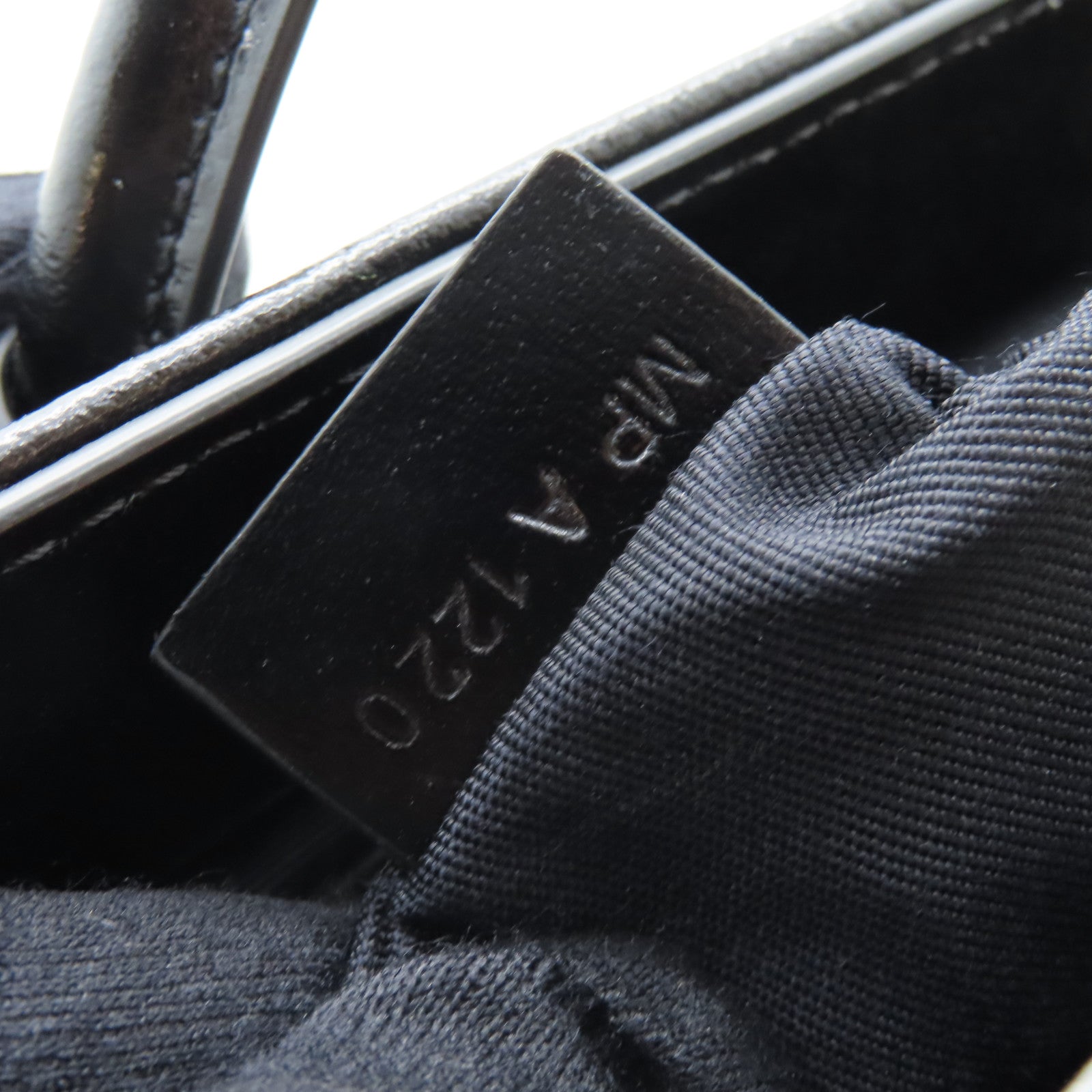 GIVENCHY 【激減優惠】牛皮皮革Antigona Lock銀扣手挽肩背兩用袋黑色