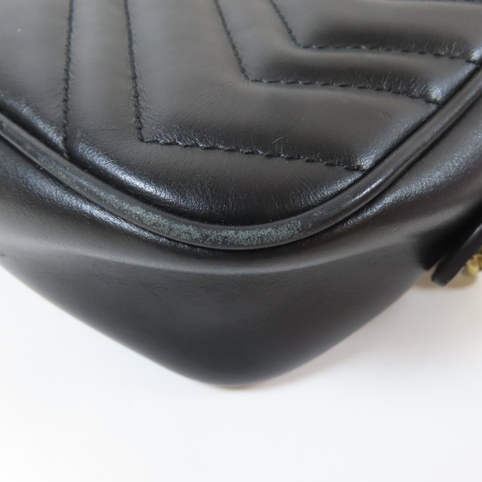 GUCCI 牛皮皮革Marmont Small金扣鏈帶肩背袋黑色