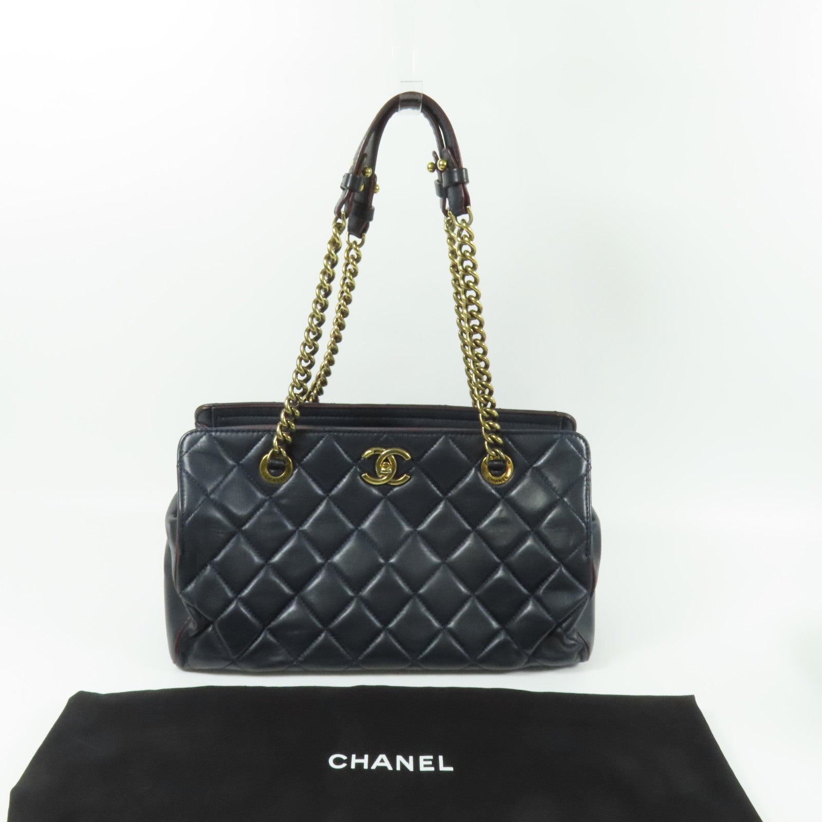 CHANEL 牛皮皮革Chain Shoulder金扣肩背袋