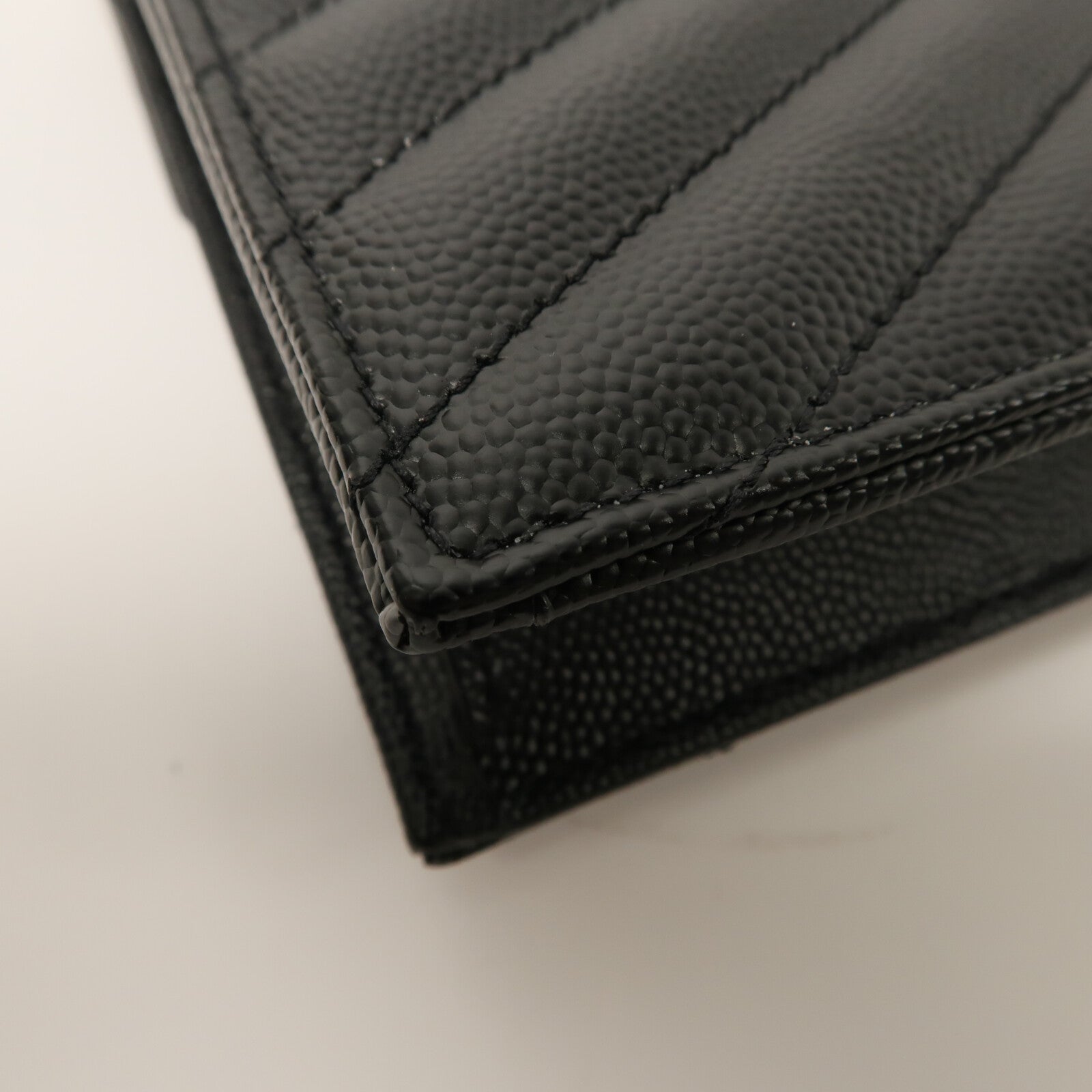 YVES SAINT LAURENT 牛皮皮革Cassandre Envelope Chain Wallet鏈帶肩背袋