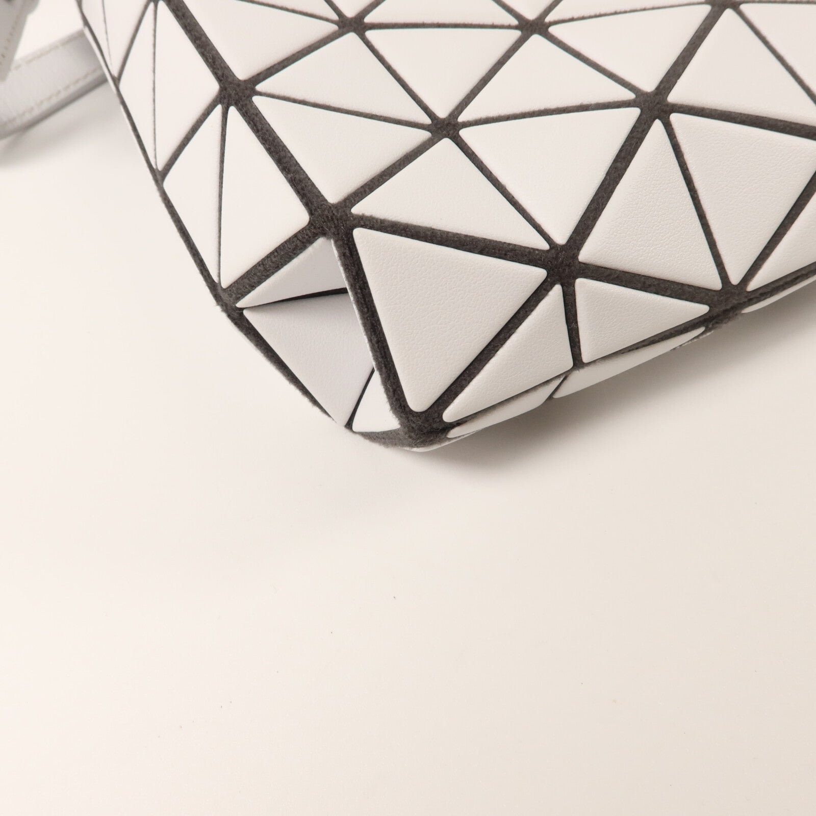 BAO BAO ISSEYMIYAKE PVC/牛皮皮革Hand Bag手挽肩背兩用袋