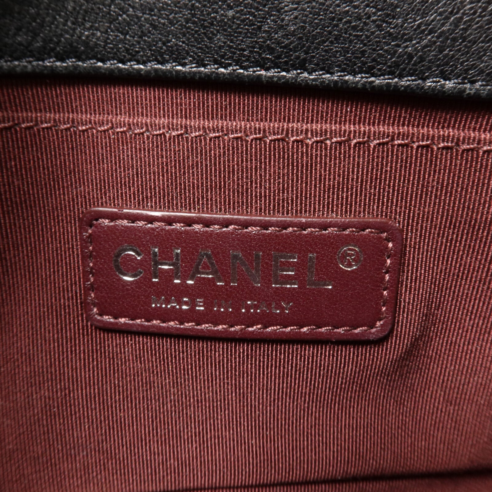CHANEL 牛皮皮革Boy 20鏈帶肩背袋
