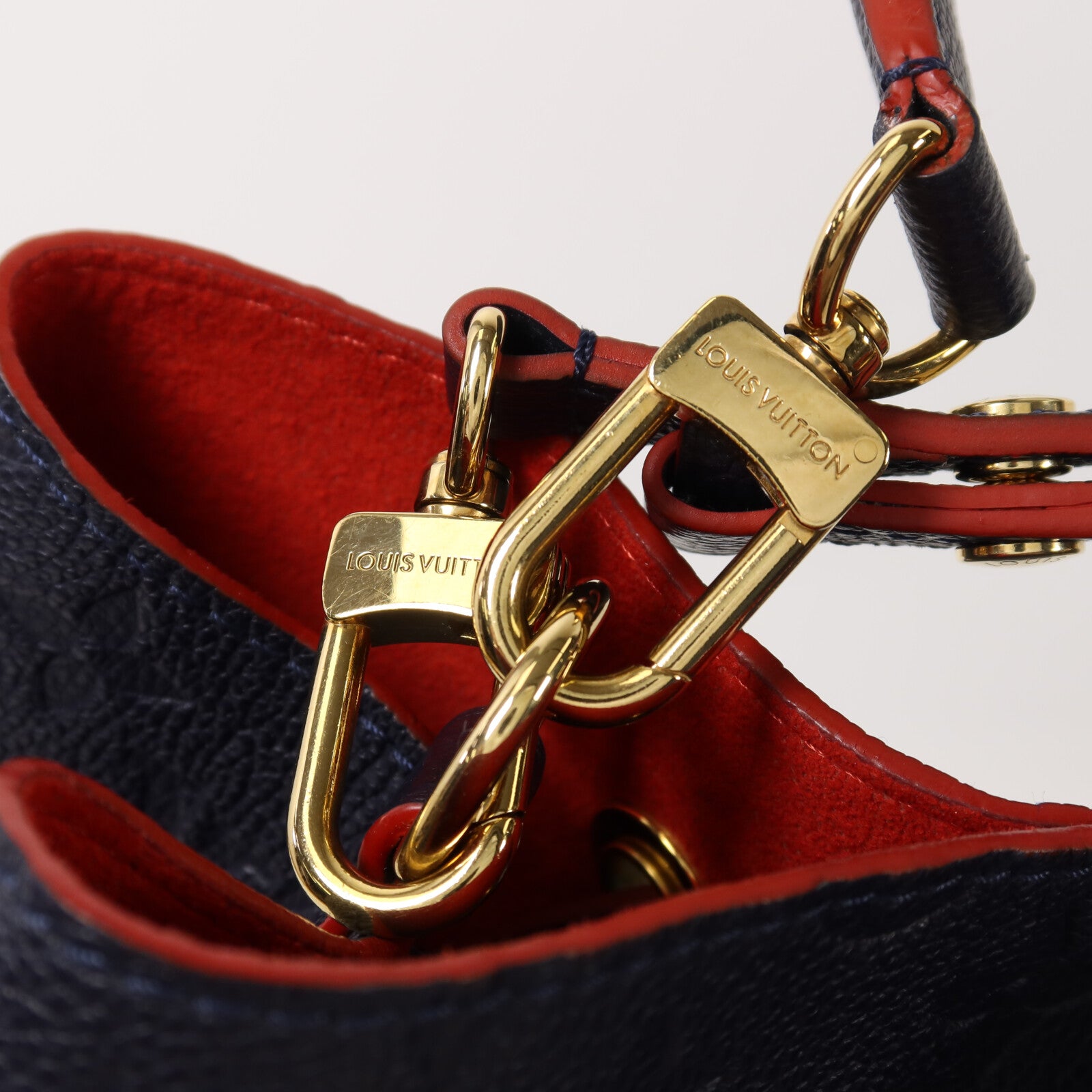 LOUIS VUITTON Monogram Empreinte Neo Noe MM金扣手挽肩背兩用袋