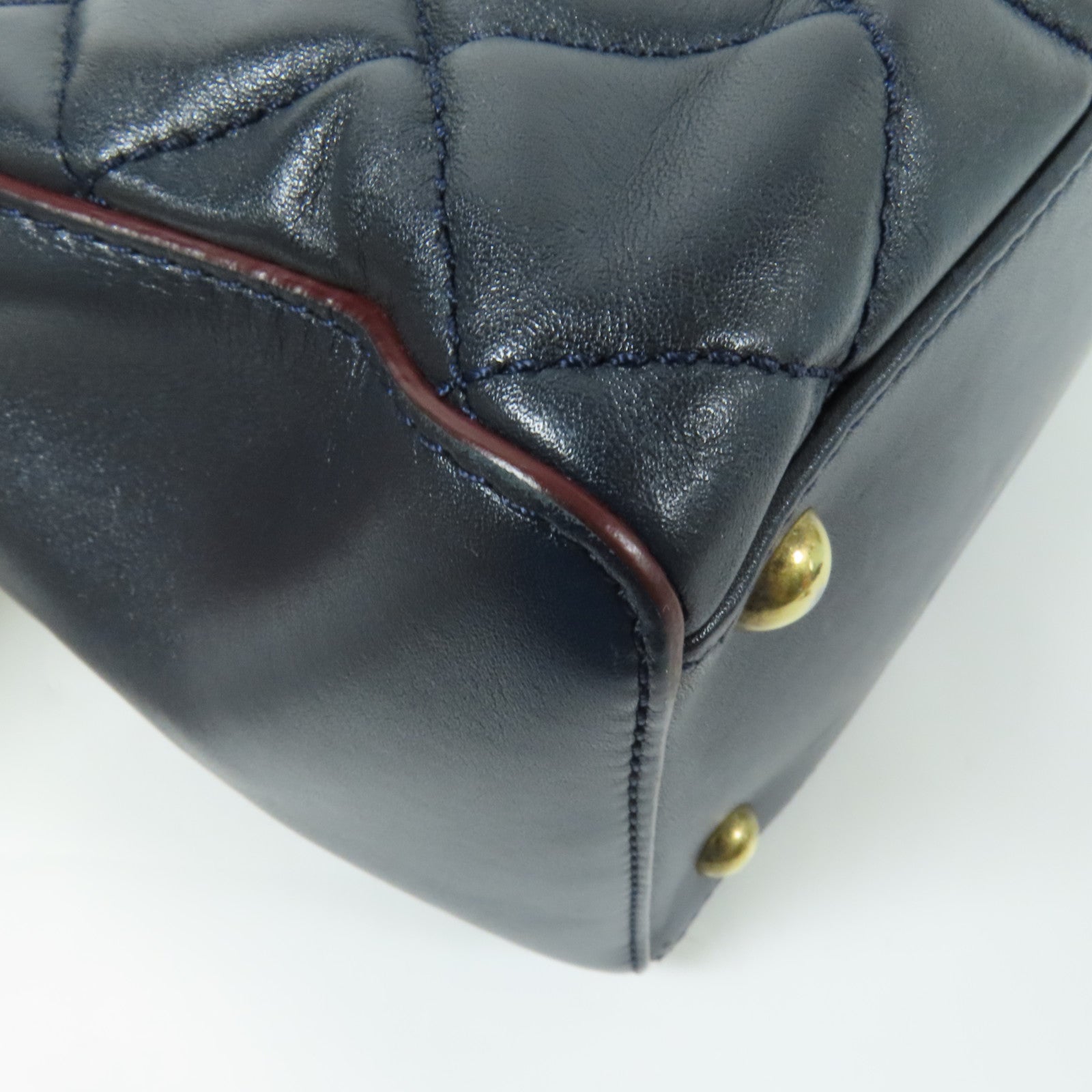 CHANEL 牛皮皮革Chain Shoulder金扣肩背袋