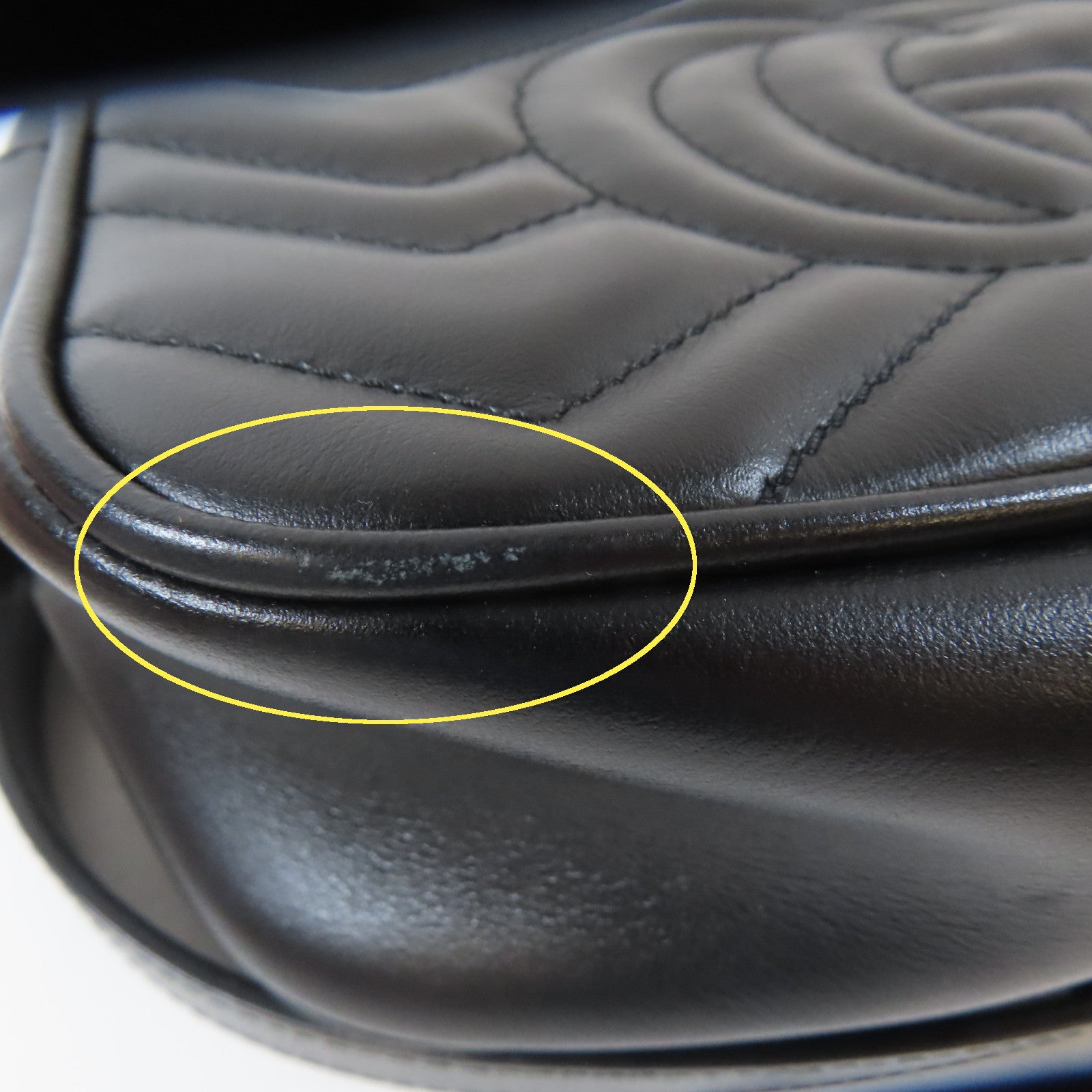 GUCCI 牛皮皮革Marmont Small金扣鏈帶肩背袋黑色