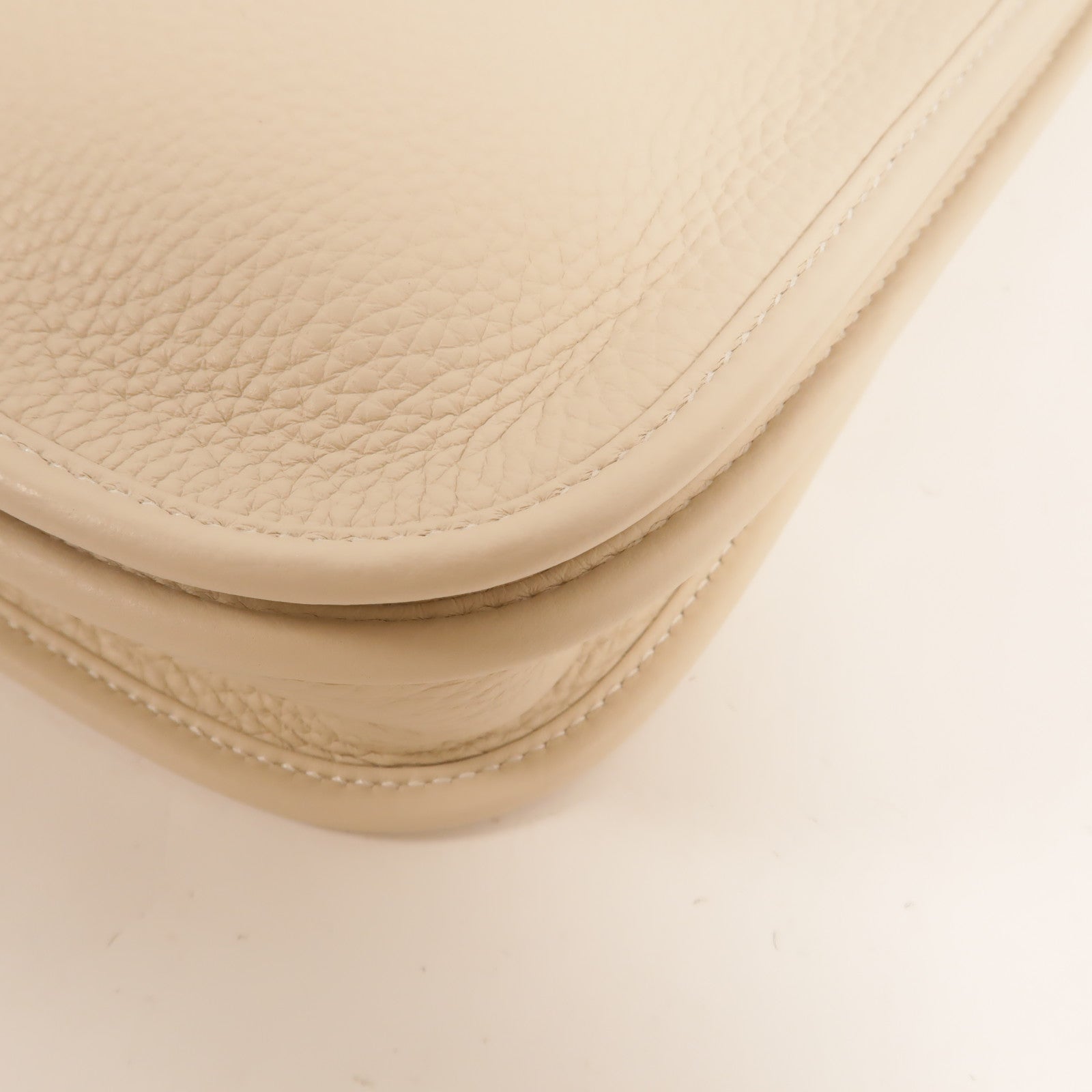 HERMES Clemence皮革Evelyne 23肩背袋Craie