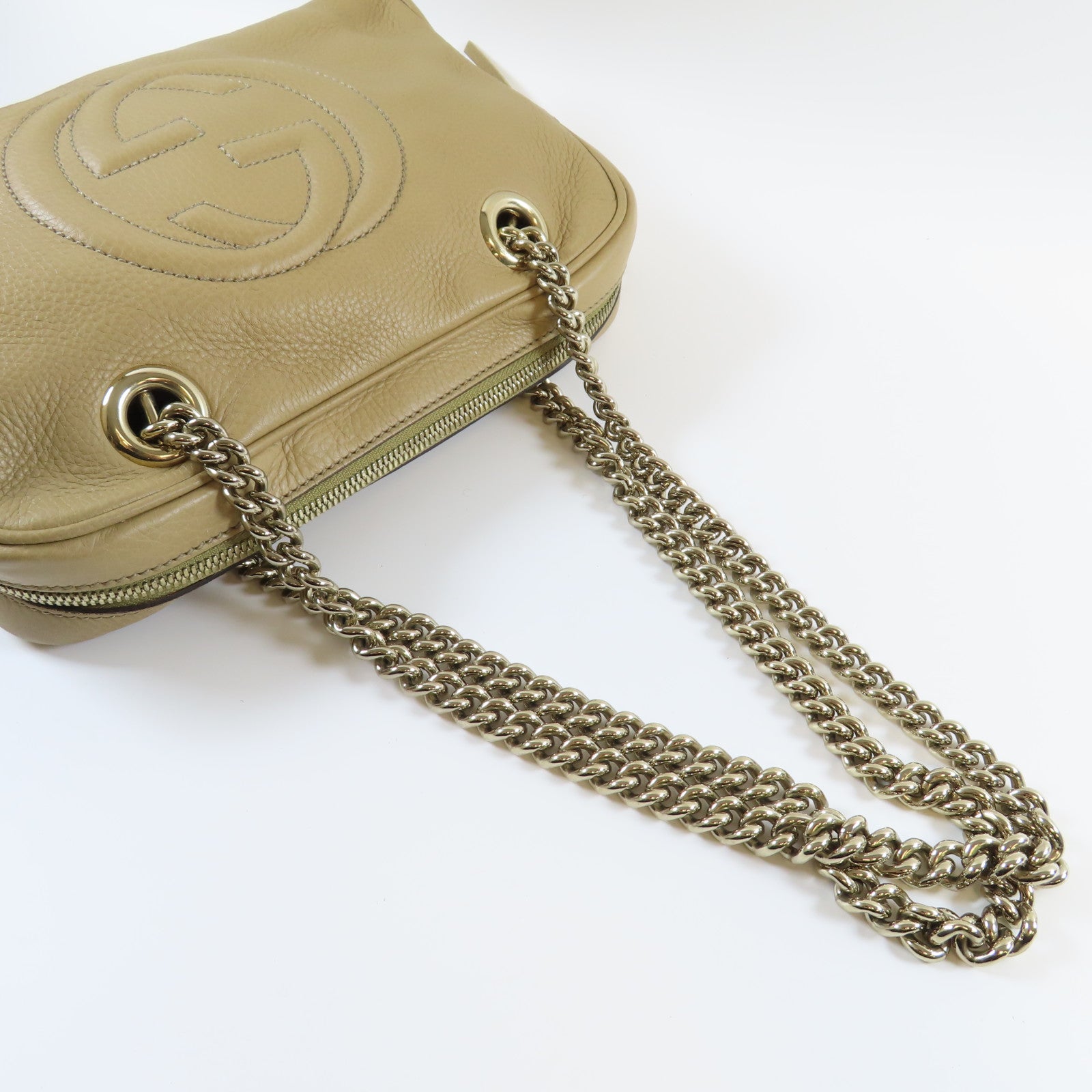 GUCCI 【激減優惠】牛皮皮革Soho Chain Shoulder Bag銀扣肩背袋米色
