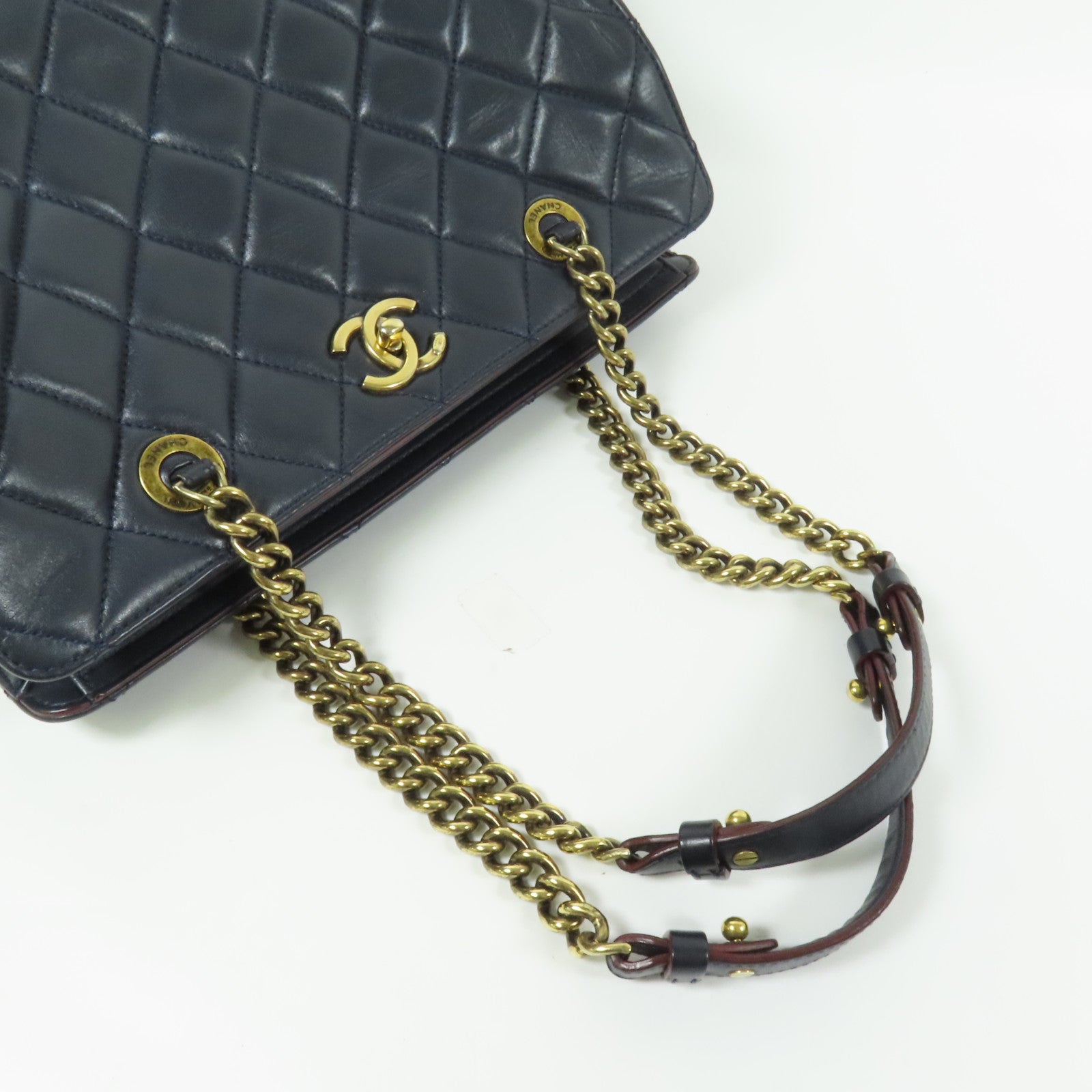 CHANEL 牛皮皮革Chain Shoulder金扣肩背袋