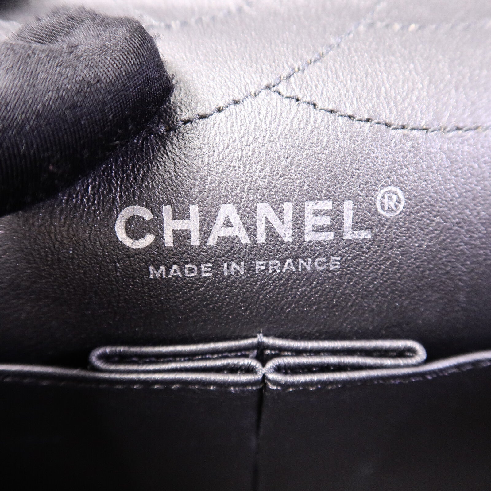 CHANEL 牛皮皮革2.55 Maxi鏈帶肩背袋