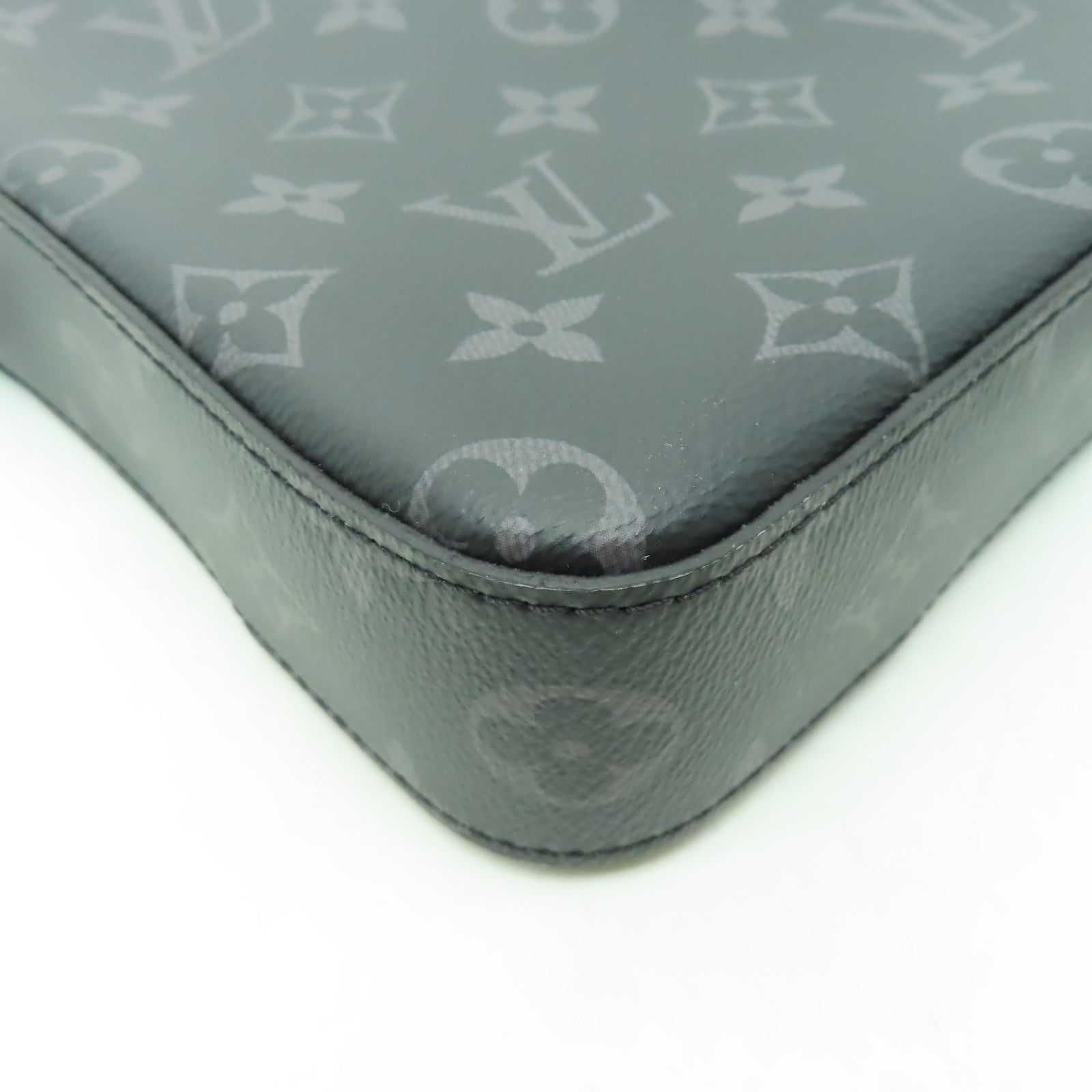 LOUIS VUITTON Monogram Eclipse Trio銀扣肩背袋灰色/黑色