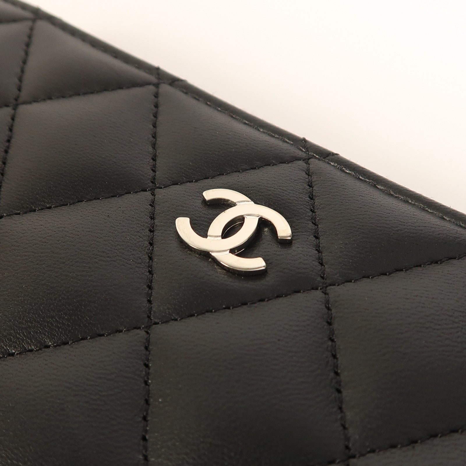 CHANEL 牛皮皮革Zipper Long Wallet銀扣長錢包