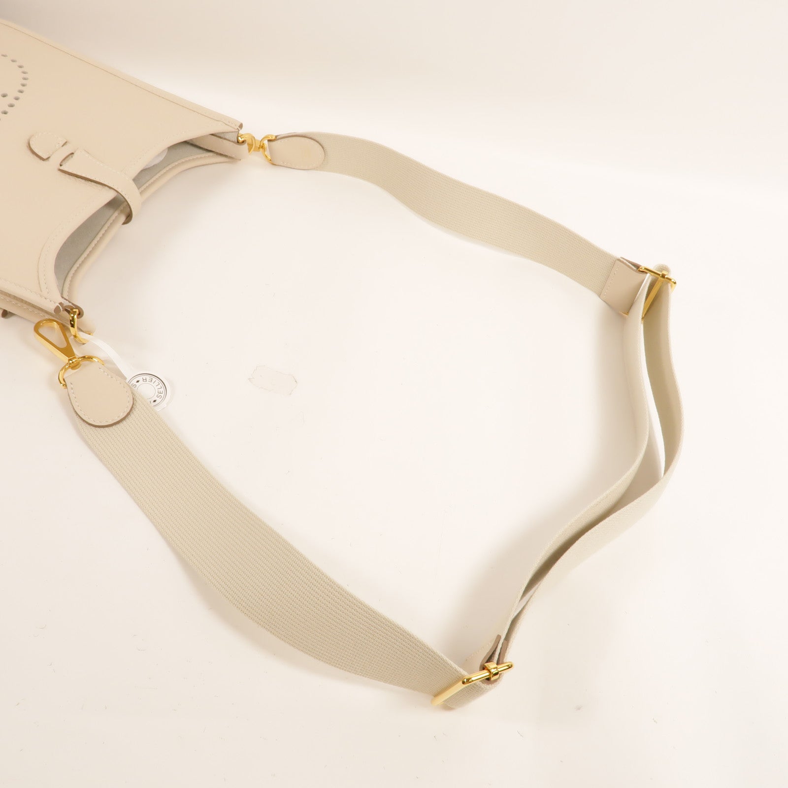 HERMES Clemence皮革Evelyne 23肩背袋Craie