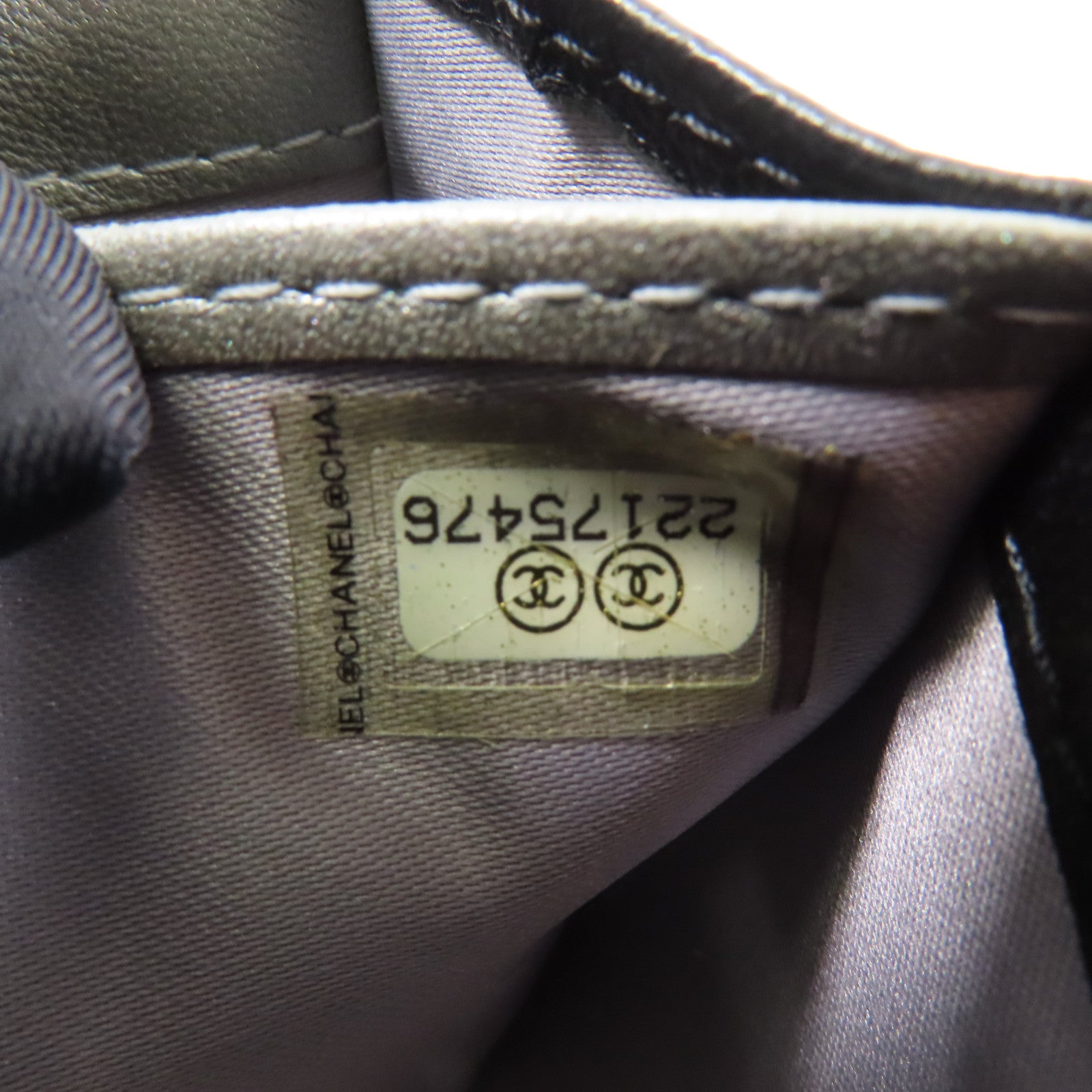 CHANEL 羊皮皮革銀扣Long Wallet長錢包