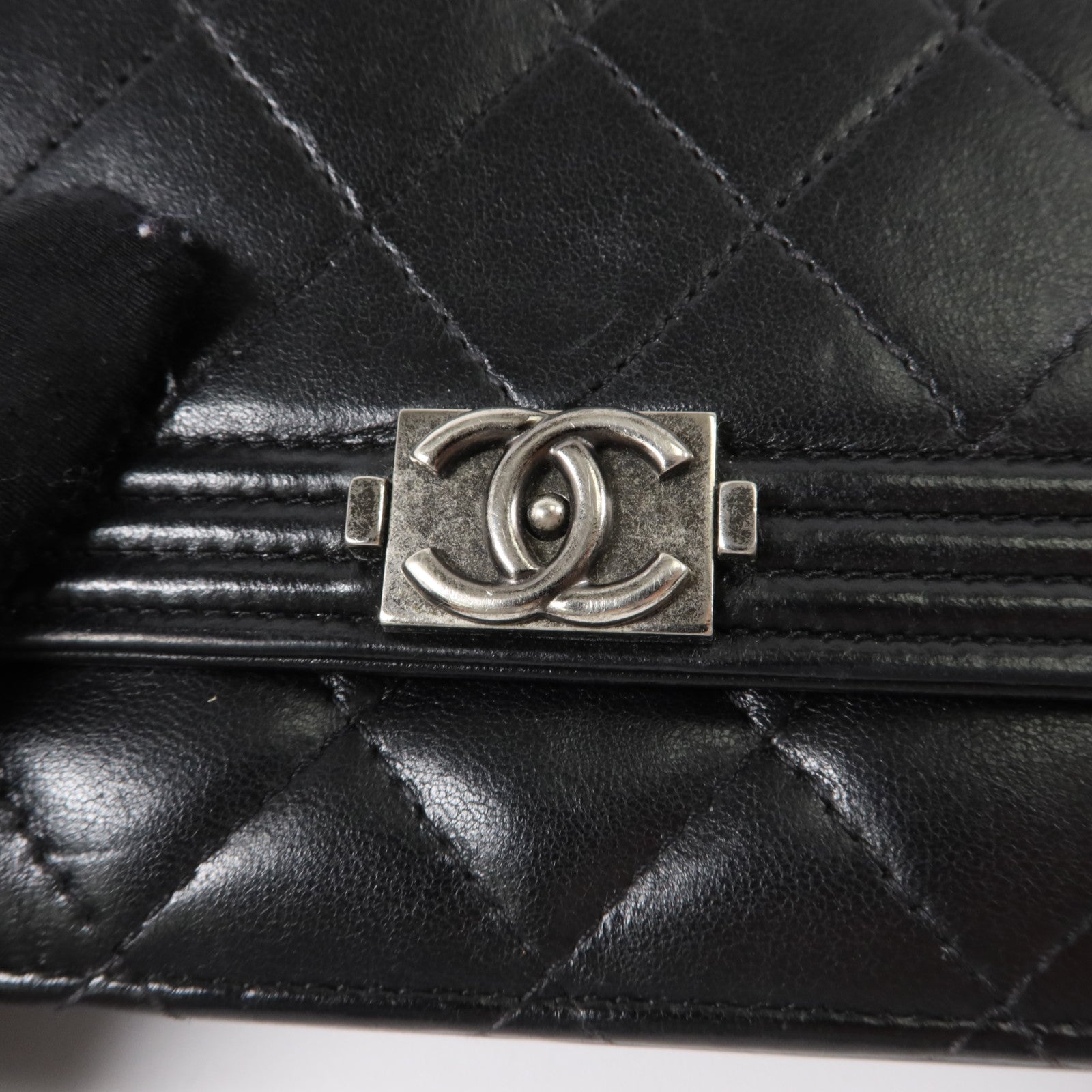 CHANEL 羊皮皮革Boy Chanel Wallet on Chain銀扣鏈帶肩背袋