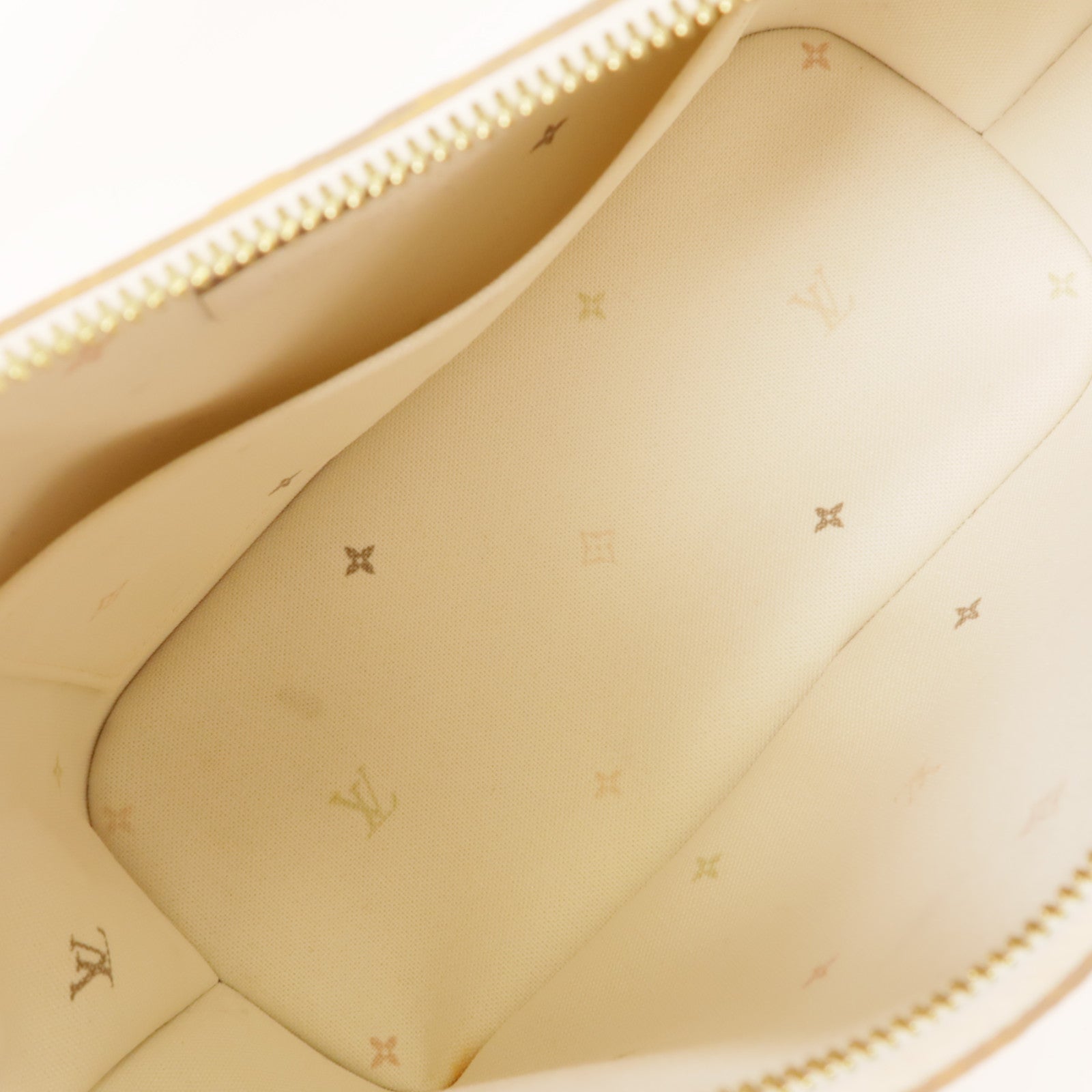 LOUIS VUITTON Monogram Empreinte Marshmallow PM金扣手挽肩背兩用袋