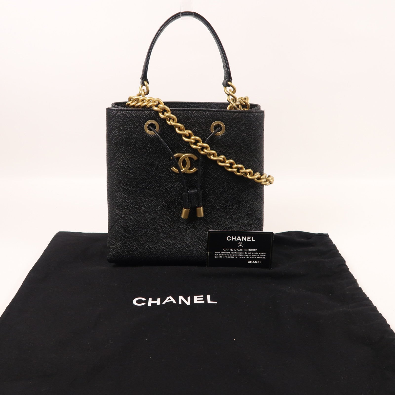 CHANEL 牛皮皮革Bucket Bag金扣手挽肩背兩用袋