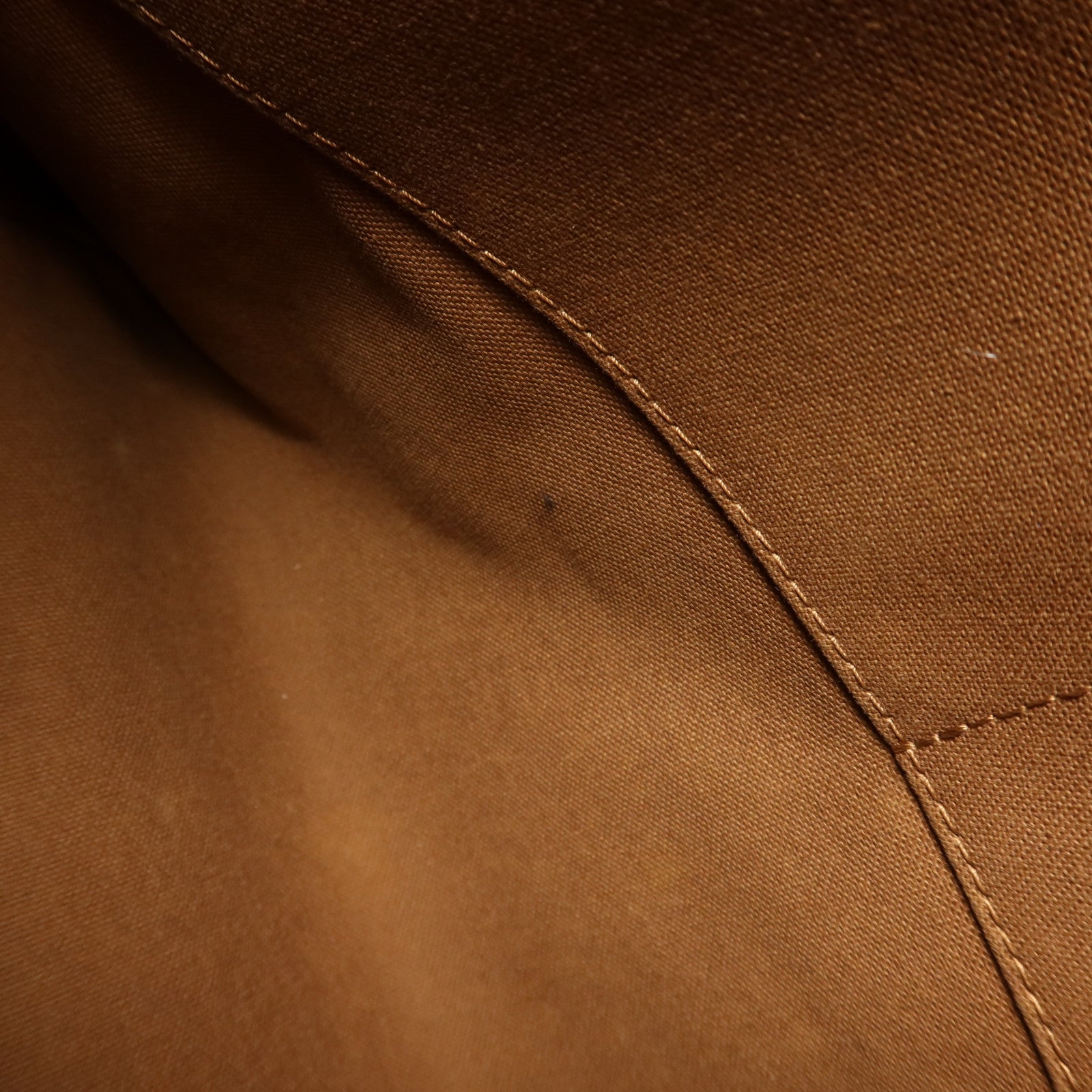 LOUIS VUITTON Monogram Totally MM金扣肩背袋