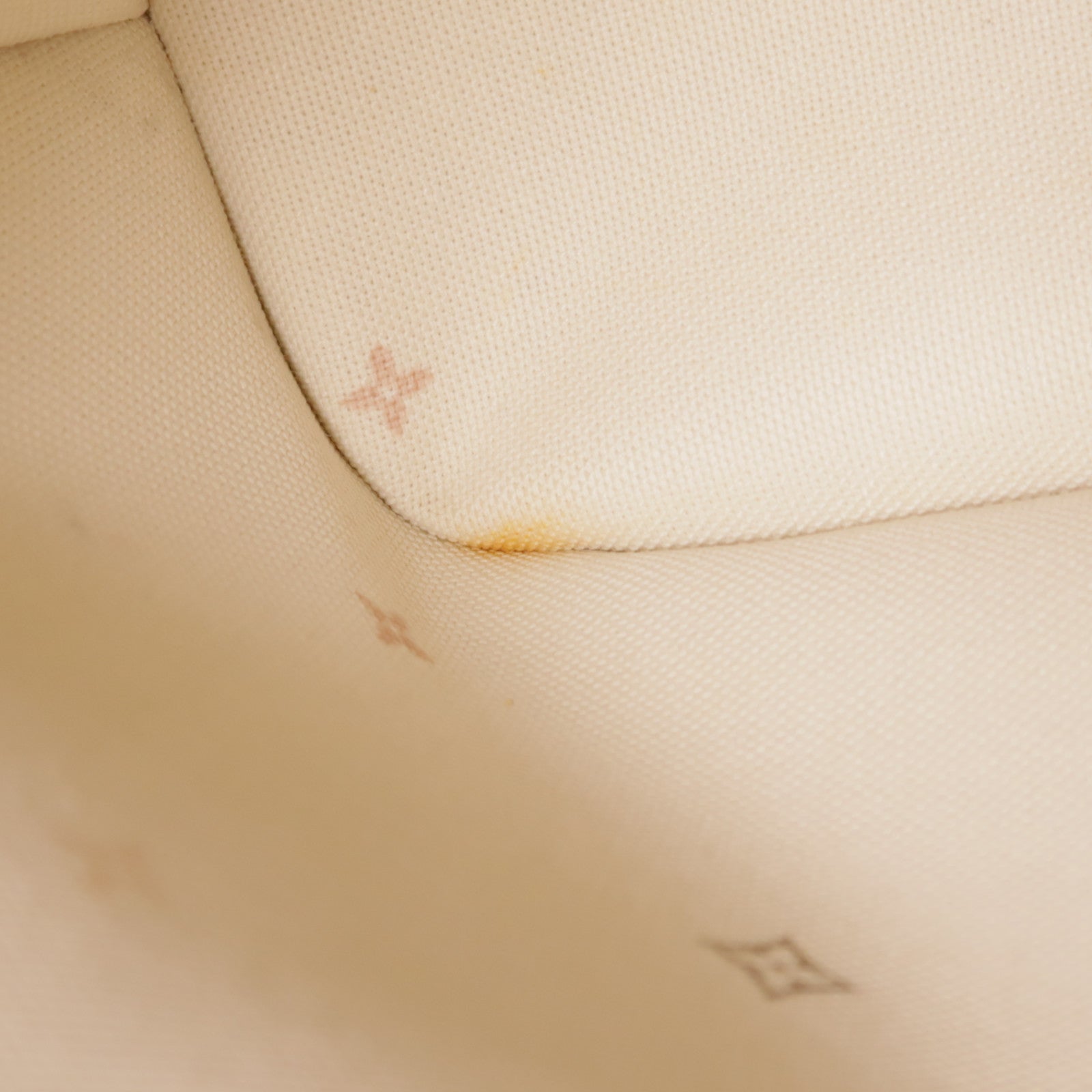 LOUIS VUITTON Monogram Empreinte Marshmallow PM金扣手挽肩背兩用袋