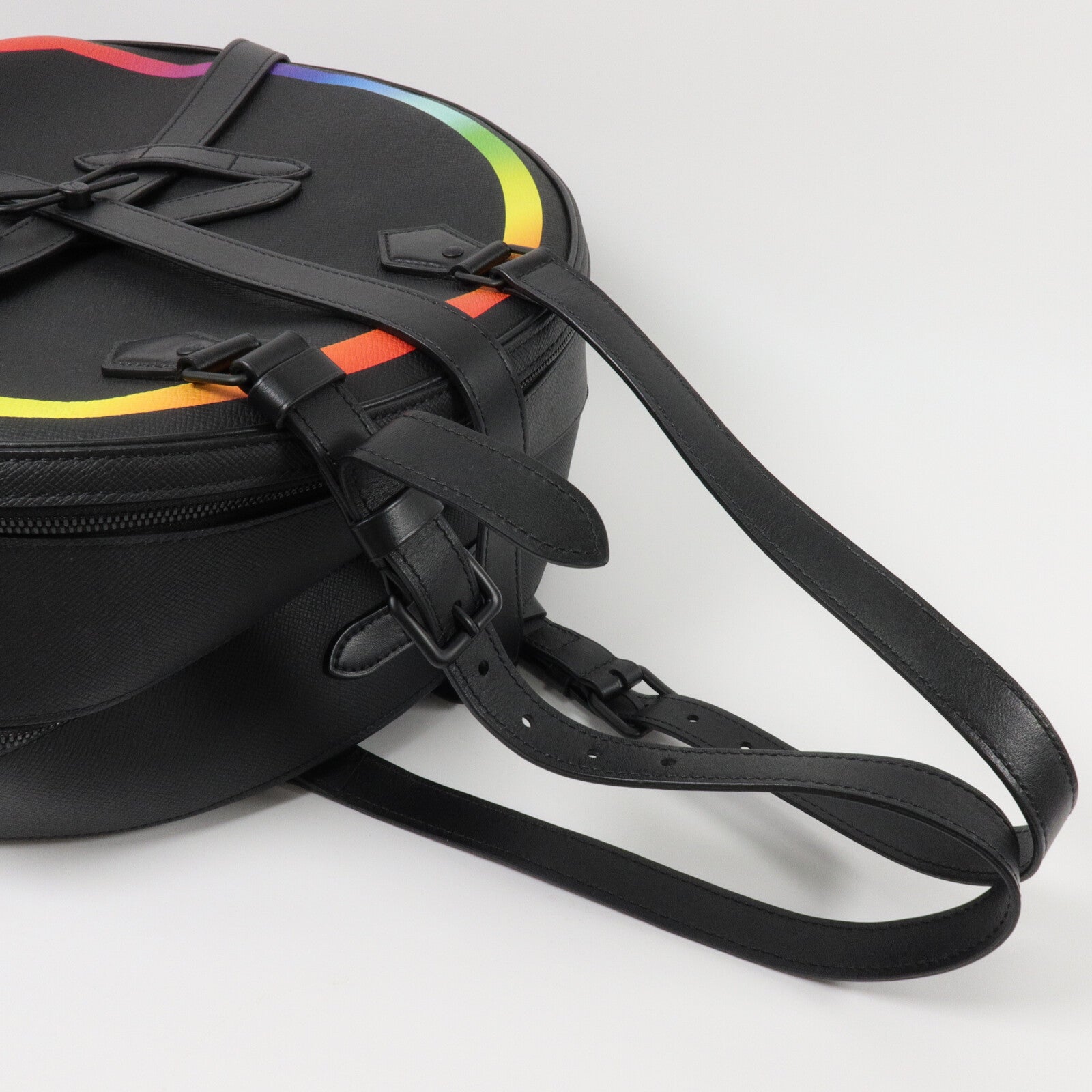 LOUIS VUITTON Taiga Leather Rainbow Sort Hat Trunk肩背袋