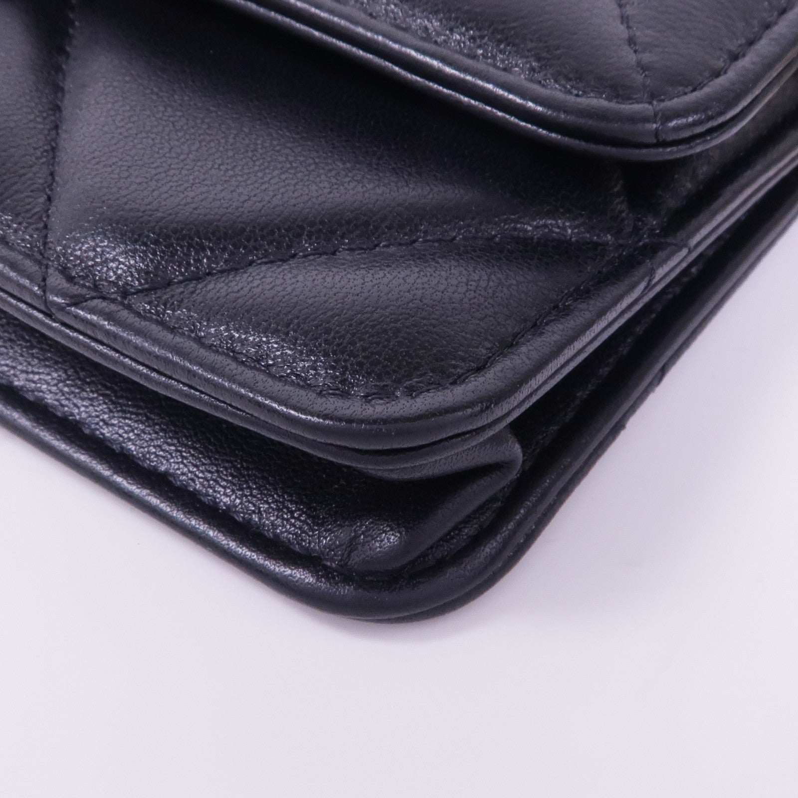 CHANEL 羊皮皮革C19金扣腰包