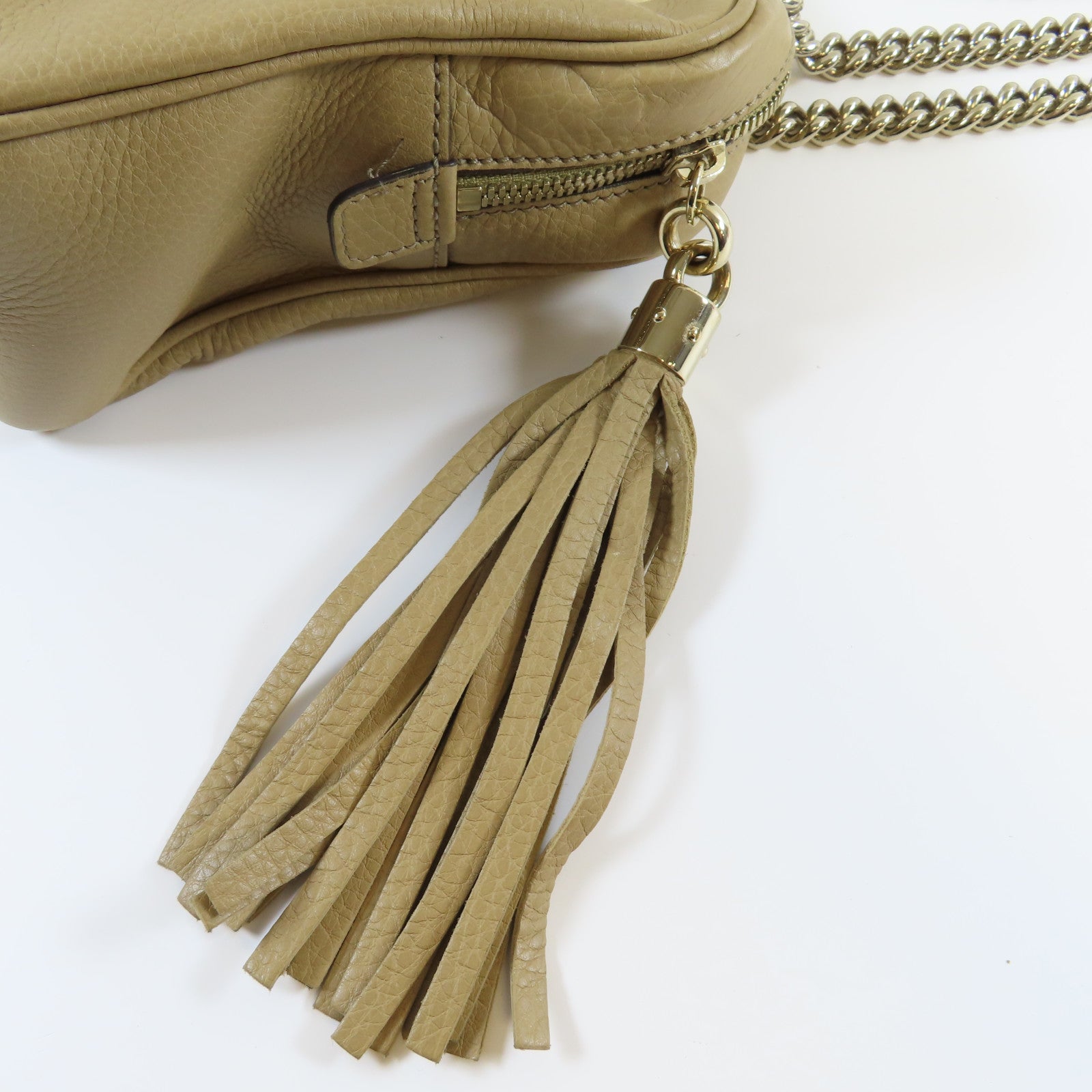 GUCCI 【激減優惠】牛皮皮革Soho Chain Shoulder Bag銀扣肩背袋米色