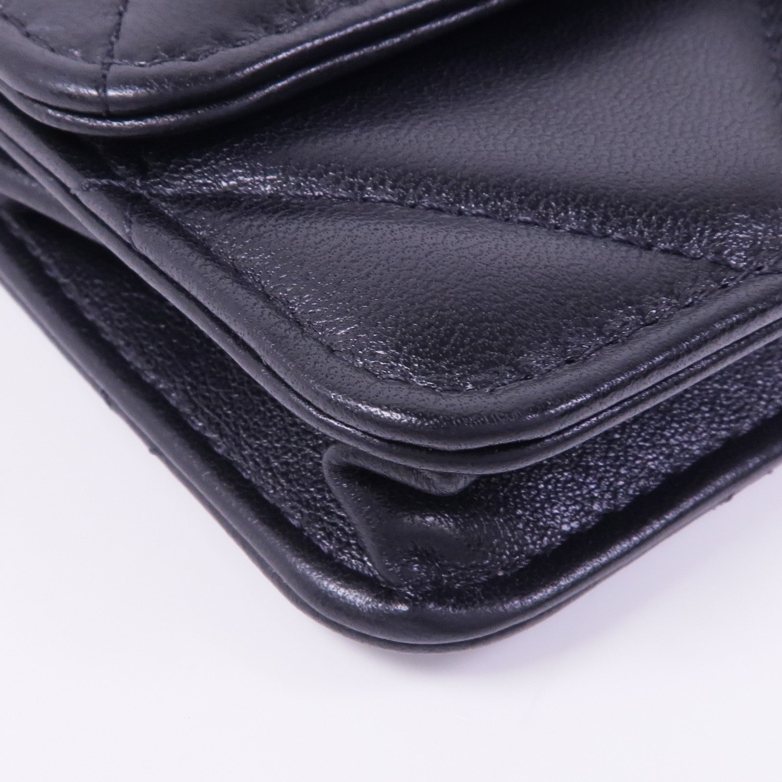 CHANEL 羊皮皮革C19金扣腰包