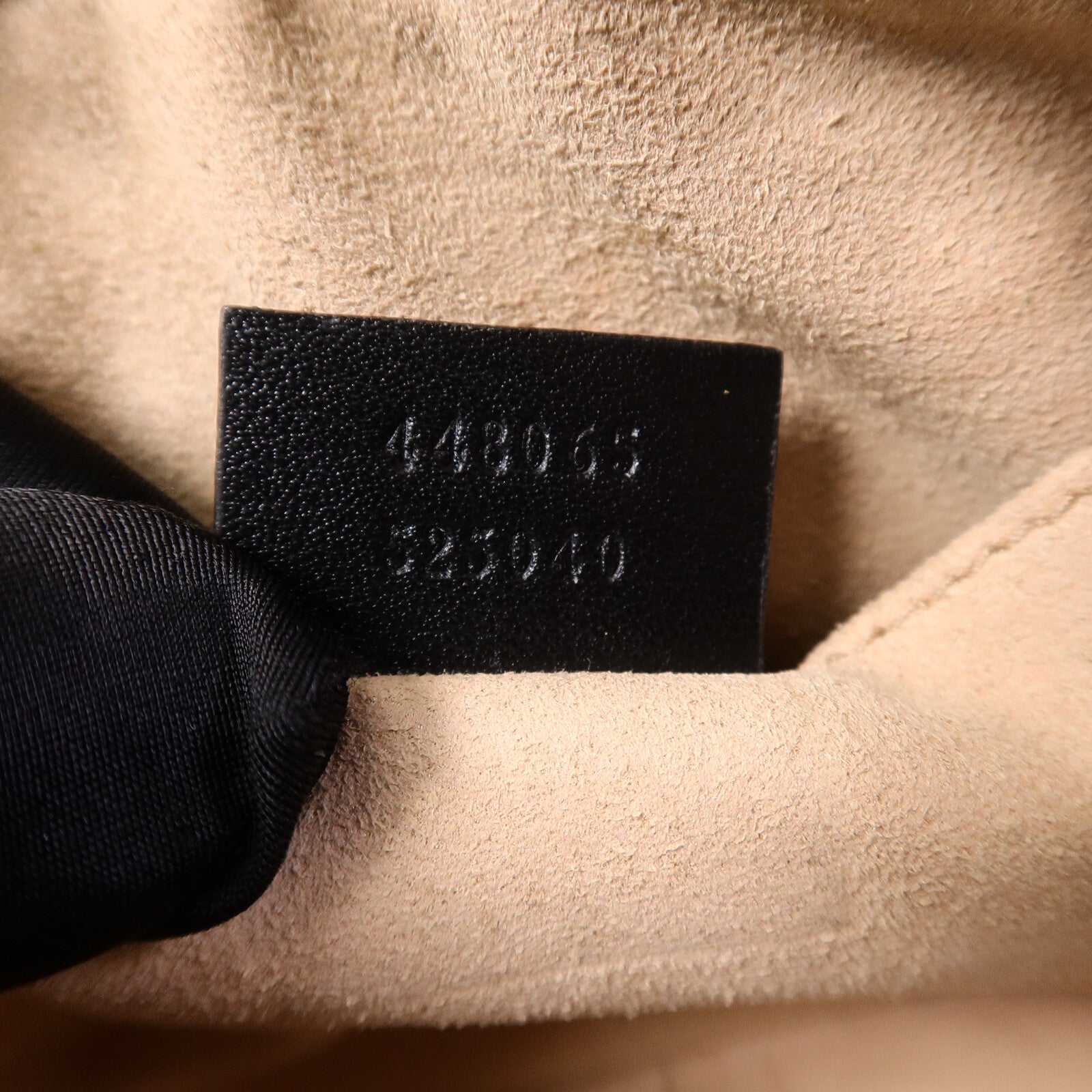 GUCCI 牛皮皮革GG Marmont Mini肩背袋
