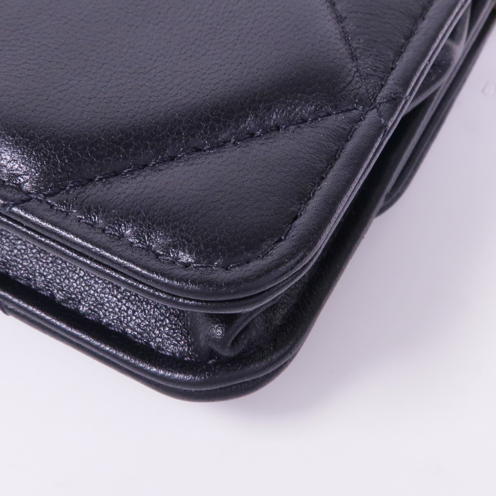 CHANEL 羊皮皮革C19金扣腰包