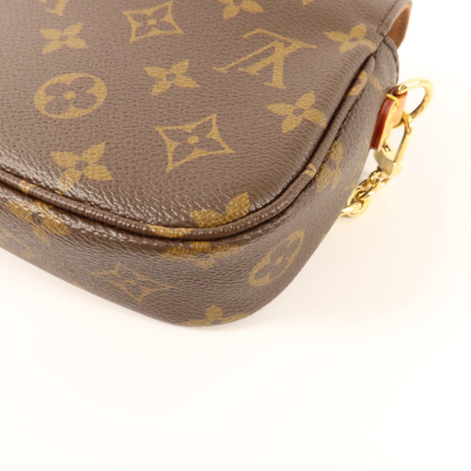 LOUIS VUITTON Monogram Wallet On Chain Ivy金扣肩背袋