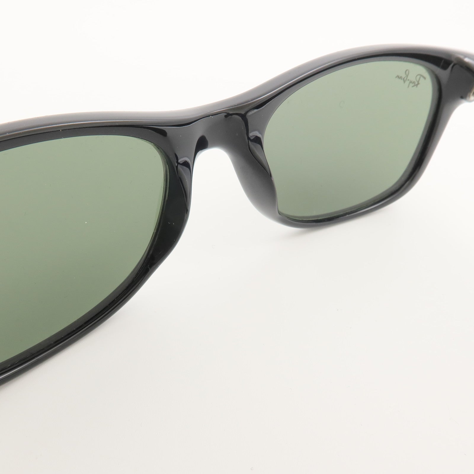 Ray-Ban PVC New Wayfarer Sunglasses太陽眼鏡