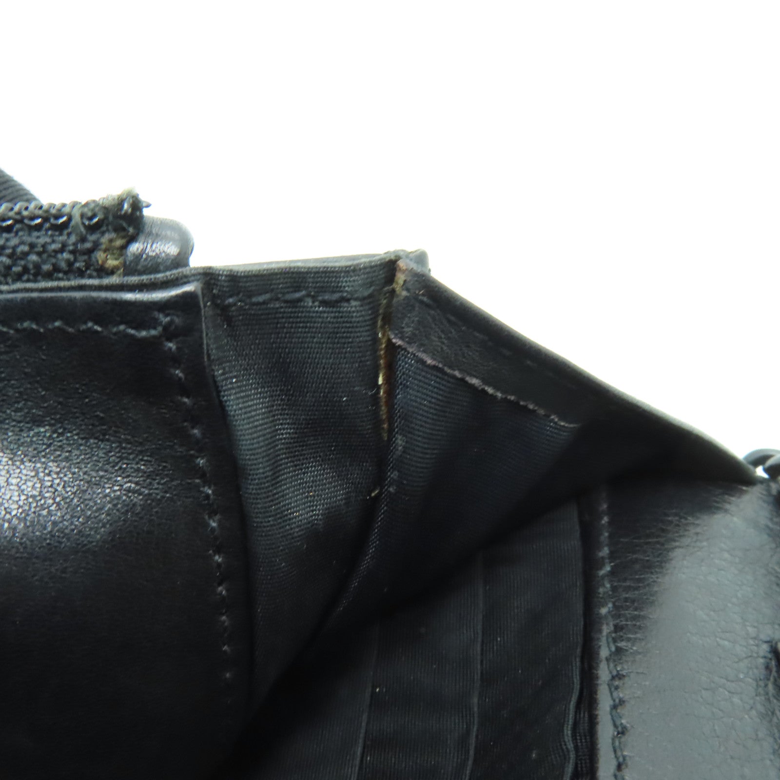 CHANEL 【激減優惠】Caviar皮革WOC Shoulder Bag金扣鏈帶肩背袋黒色