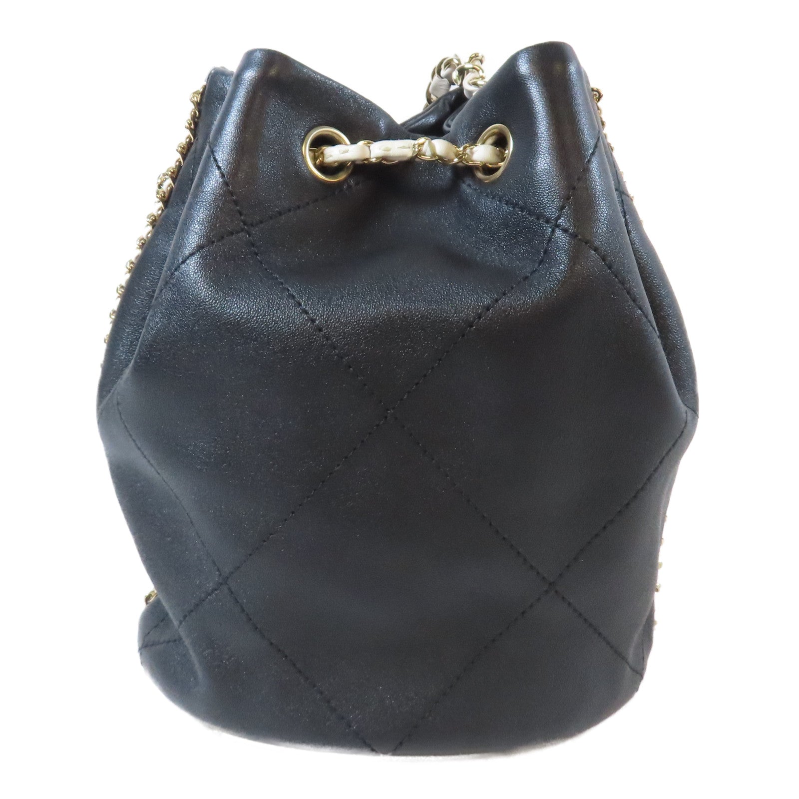 CHANEL 牛皮皮革Chain Bucket Bag金扣鏈帶肩背袋黑色/白色