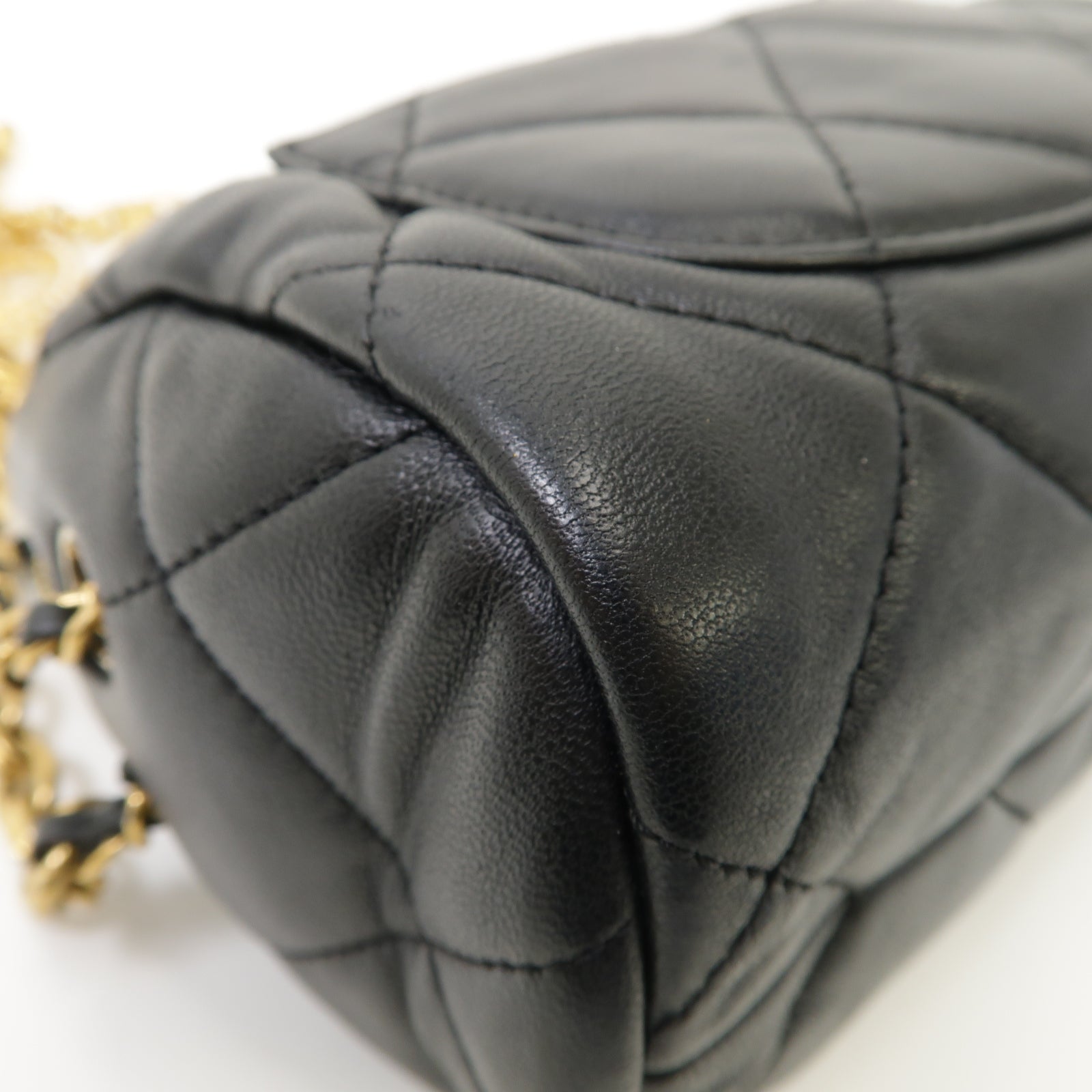 CHANEL 菱格羊皮皮革Bowling Chain Shoulder Bag金扣鏈帶肩背袋黑色