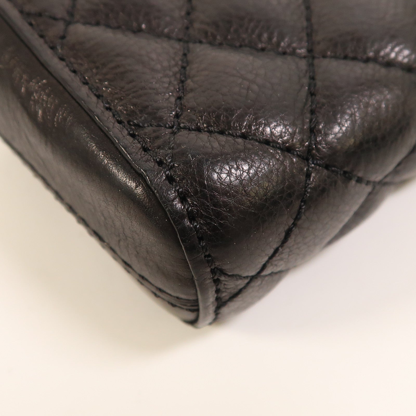 CHANEL 【激減優惠】牛皮皮革Chain Shoulder銀扣鏈帶肩背袋
