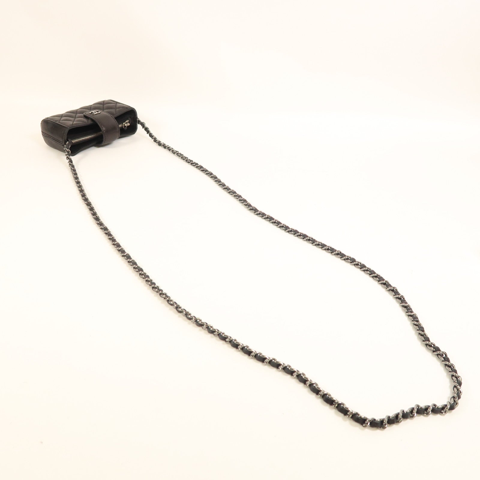 CHANEL 【激減優惠】牛皮皮革Chain Shoulder銀扣鏈帶肩背袋