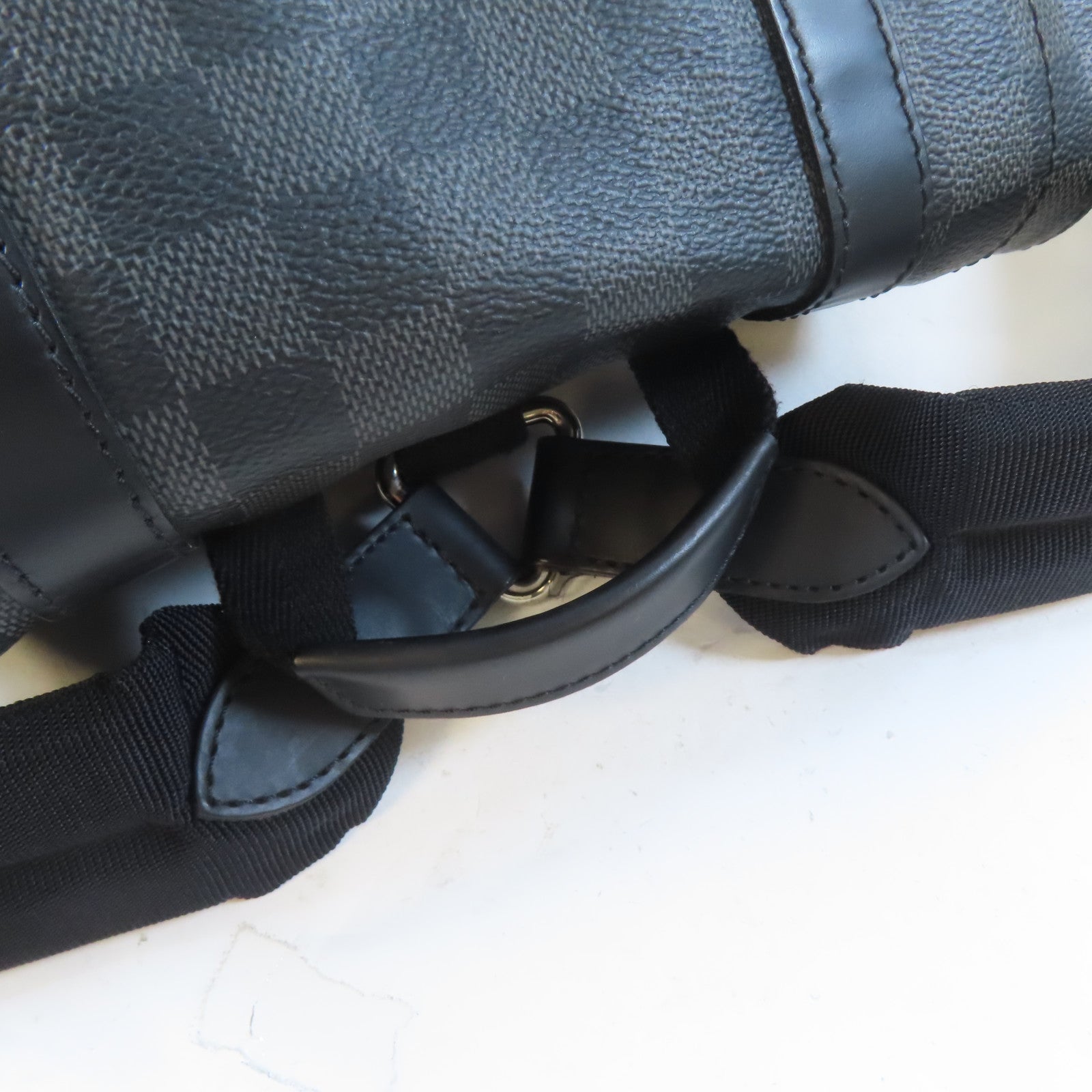 LOUIS VUITTON Damier Graphite Chistopher PM銀扣背包黑色