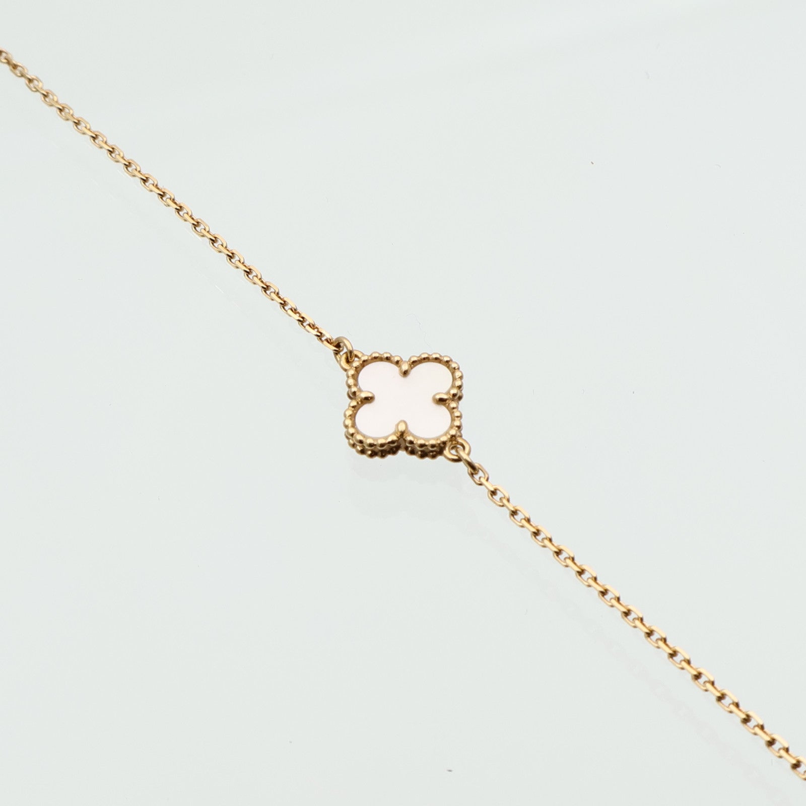 Van Cleef & Arpels 18K黃金Sweet Alhambra Bracelet珍珠母貝手鏈