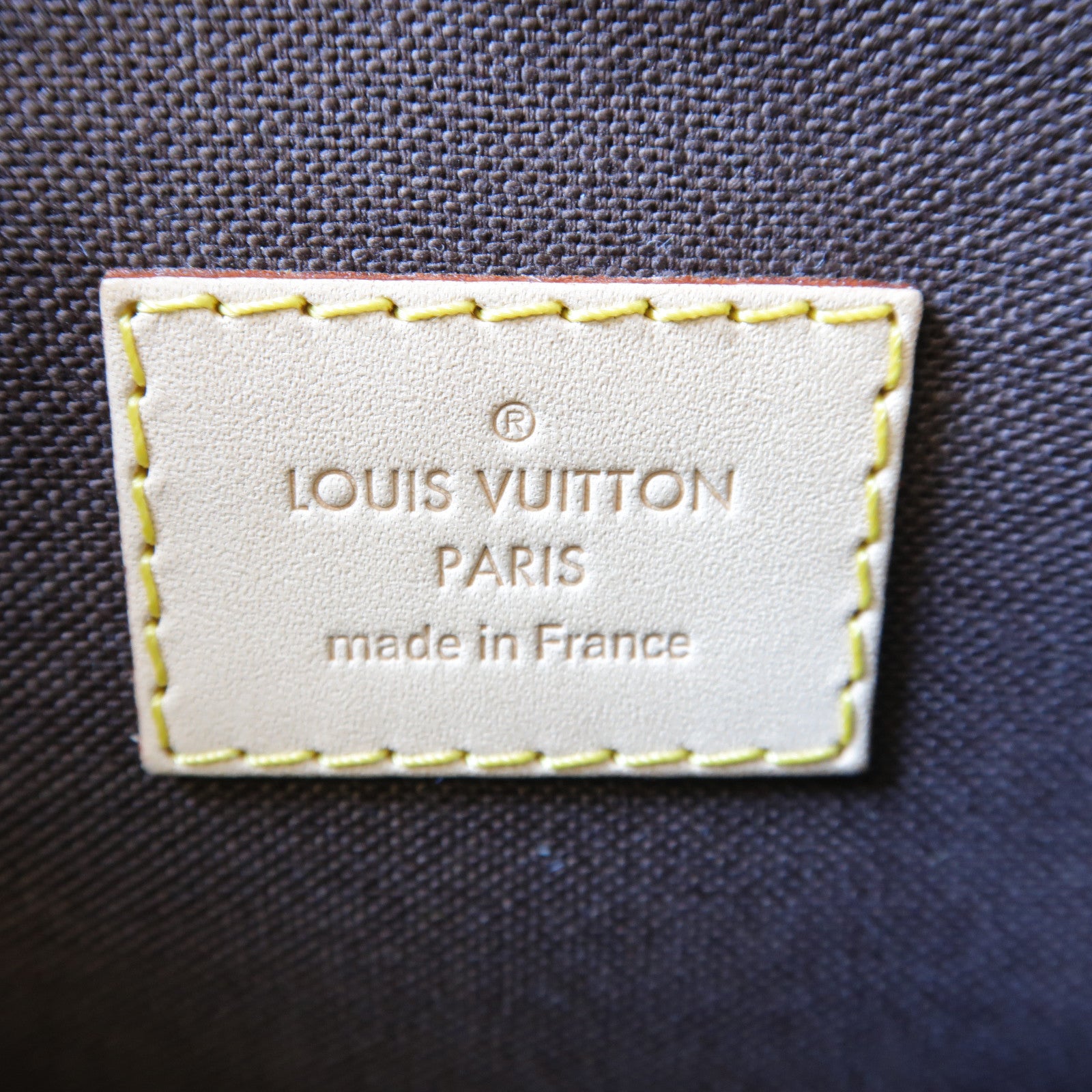LOUIS VUITTON Monogram Menilmontant MM金扣肩背袋啡色