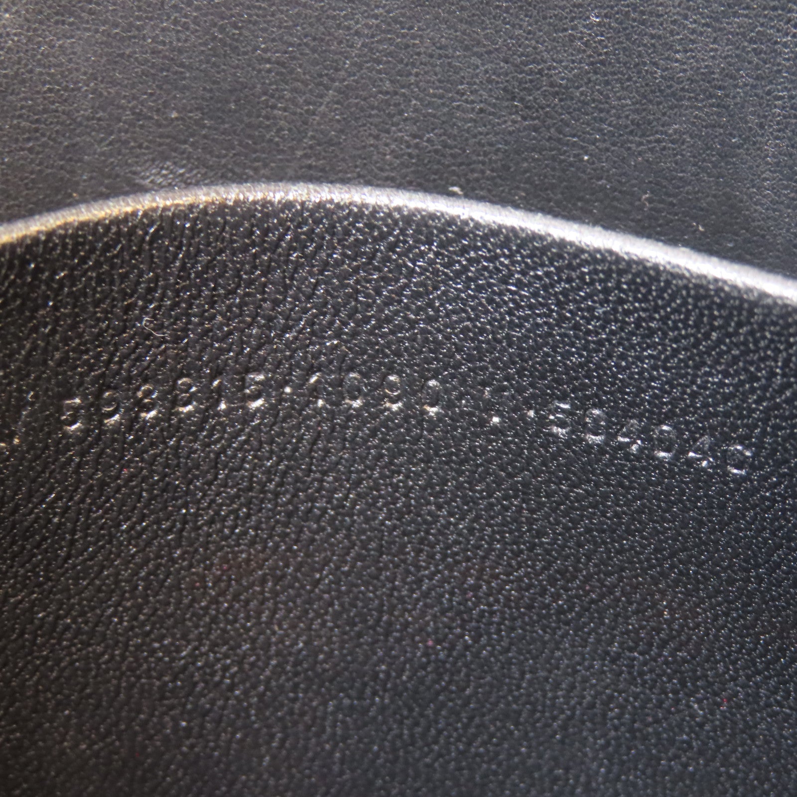 BALENCIAGA 牛皮皮革Clutch銀扣手拿包黑色