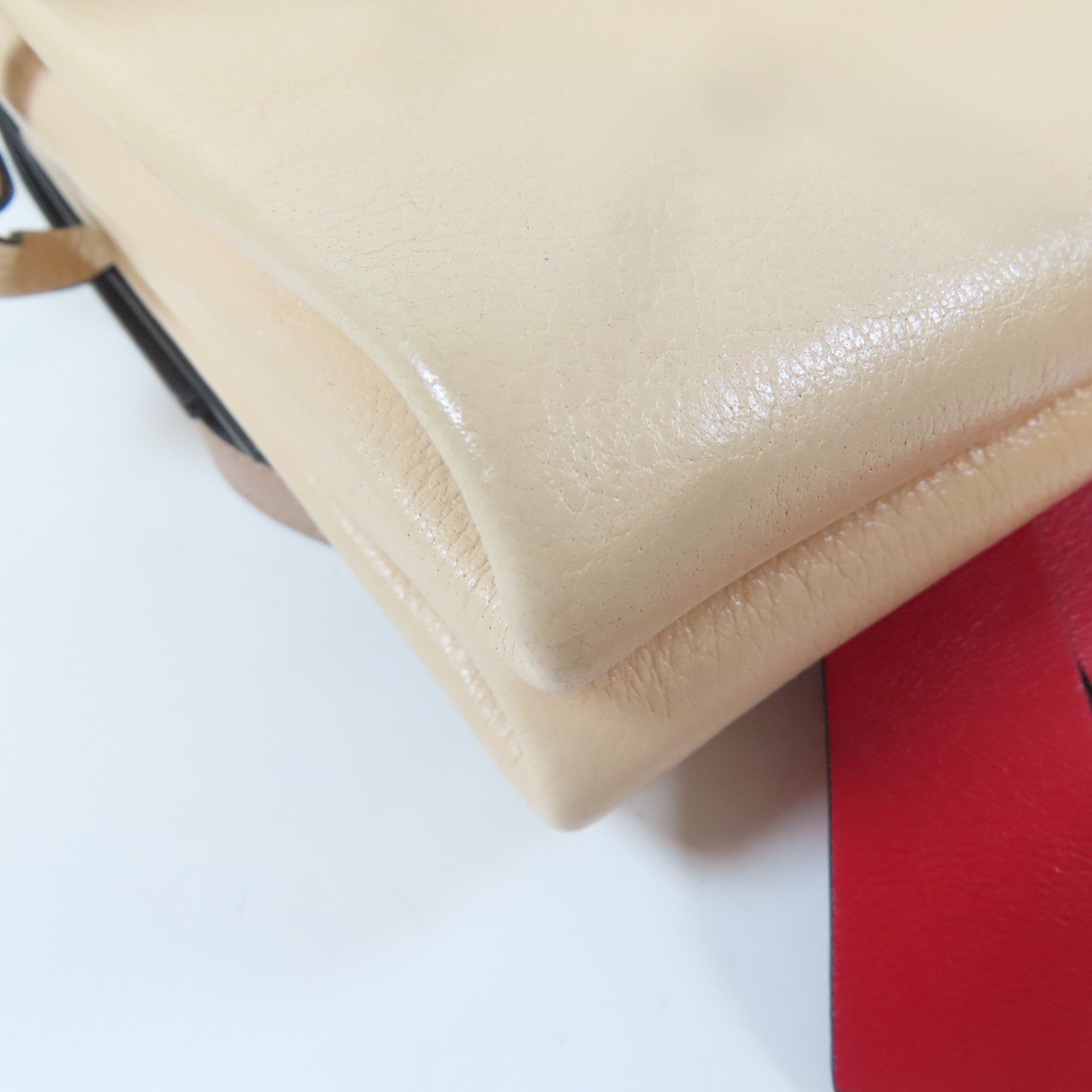 Valentino 【激減優惠】牛皮皮革Shoulder Bag金扣肩背袋杏色/深紅色