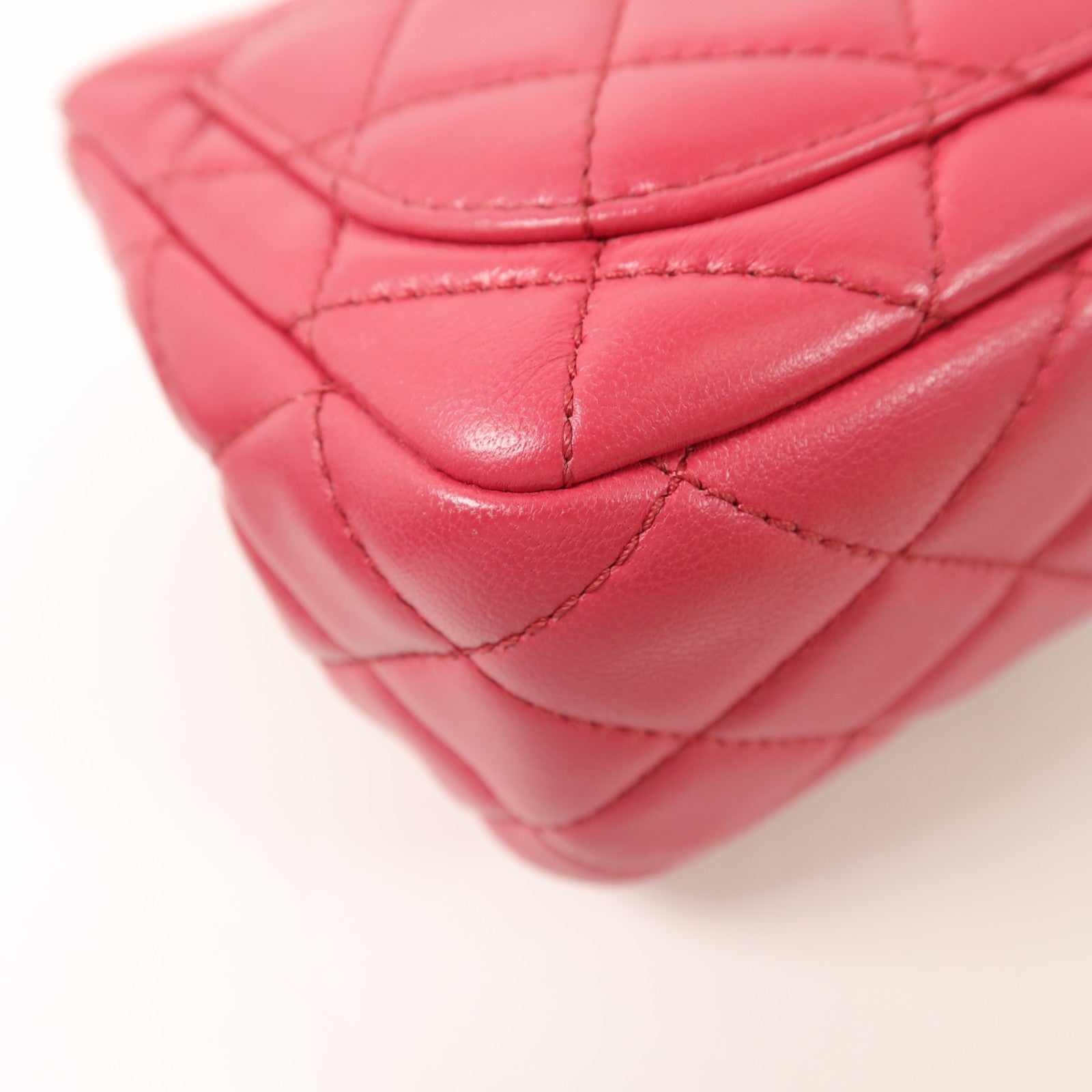 CHANEL 羊皮皮革Mini Classic 17鏈帶肩背袋